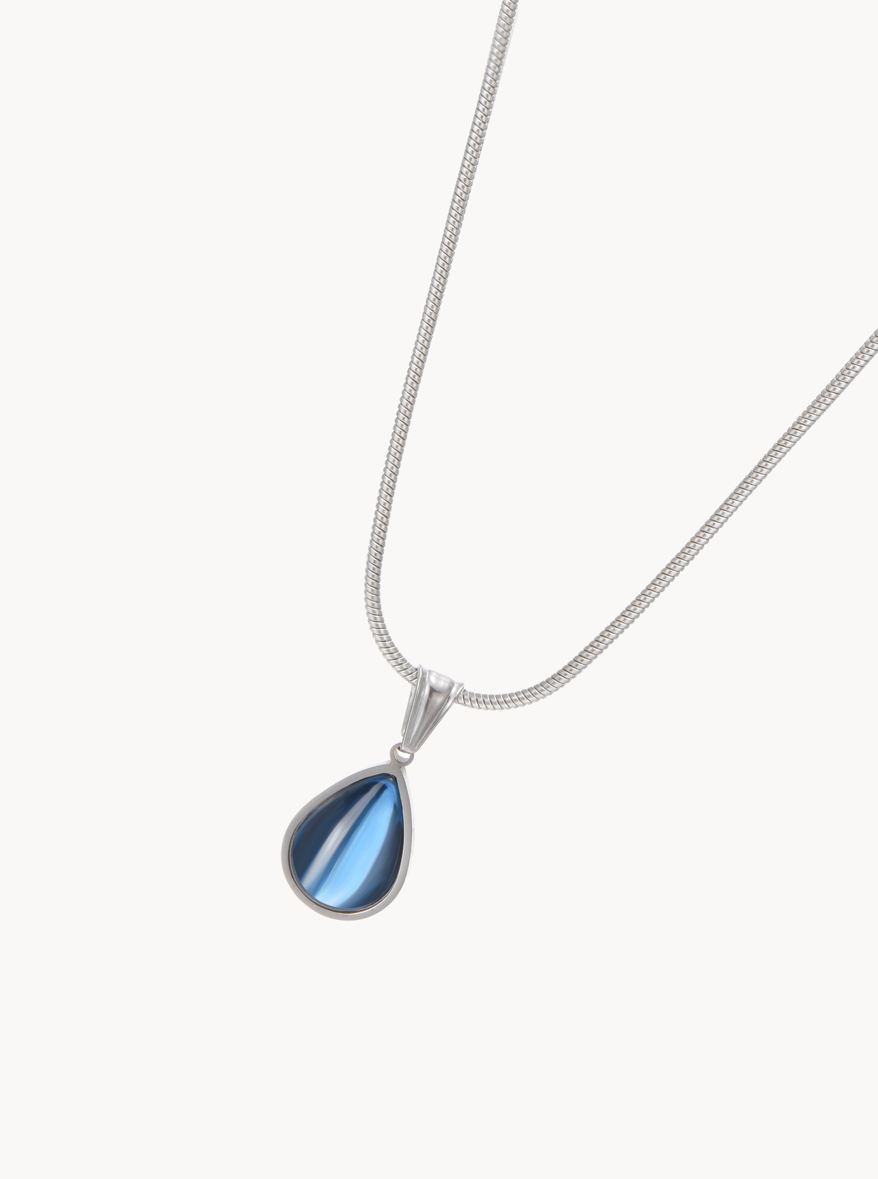 Dora Waterdrop Necklace - Kuri Jewelry