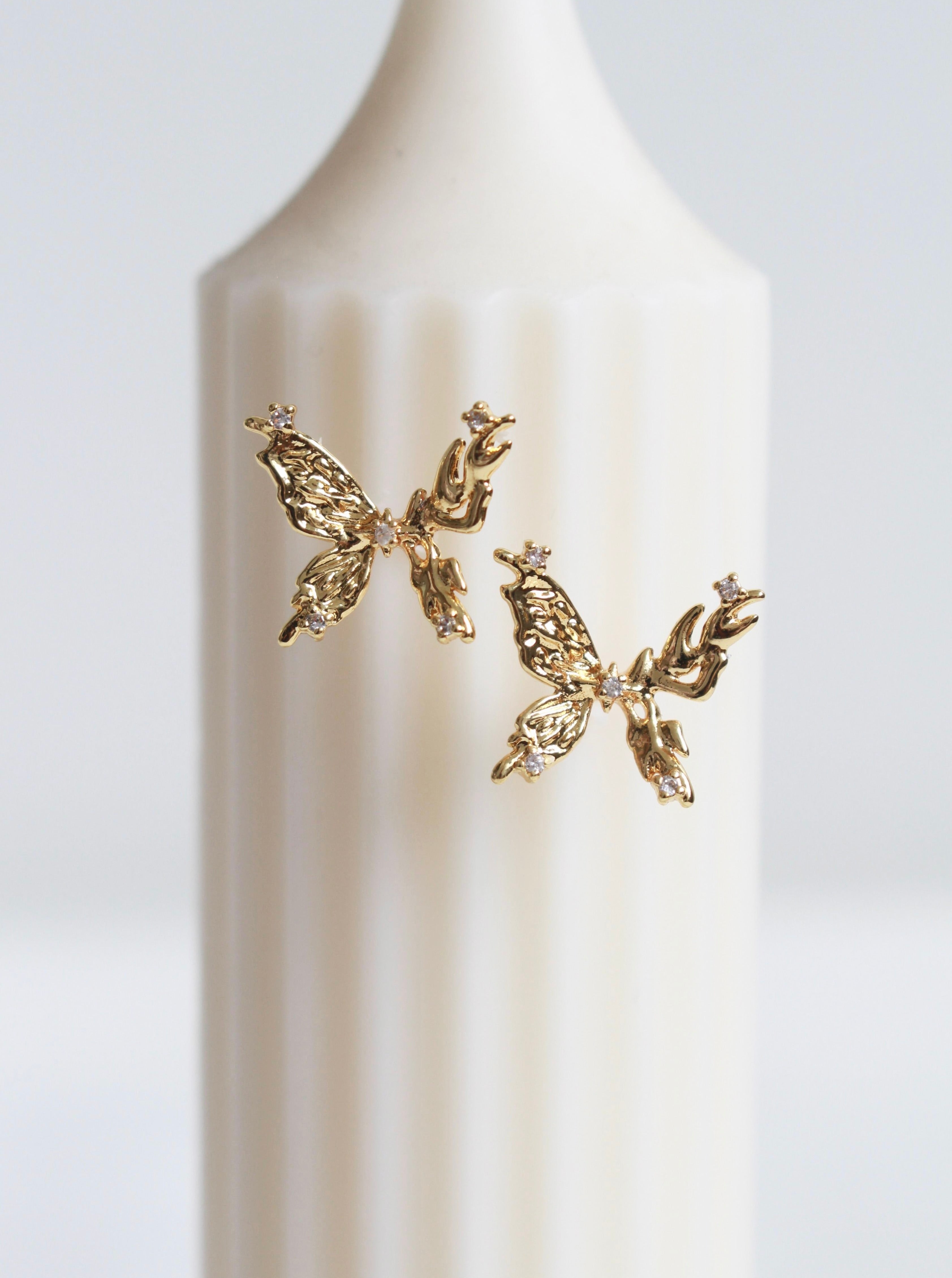 Stella Y2K Golden Butterfly Earrings - Kuri Jewelry