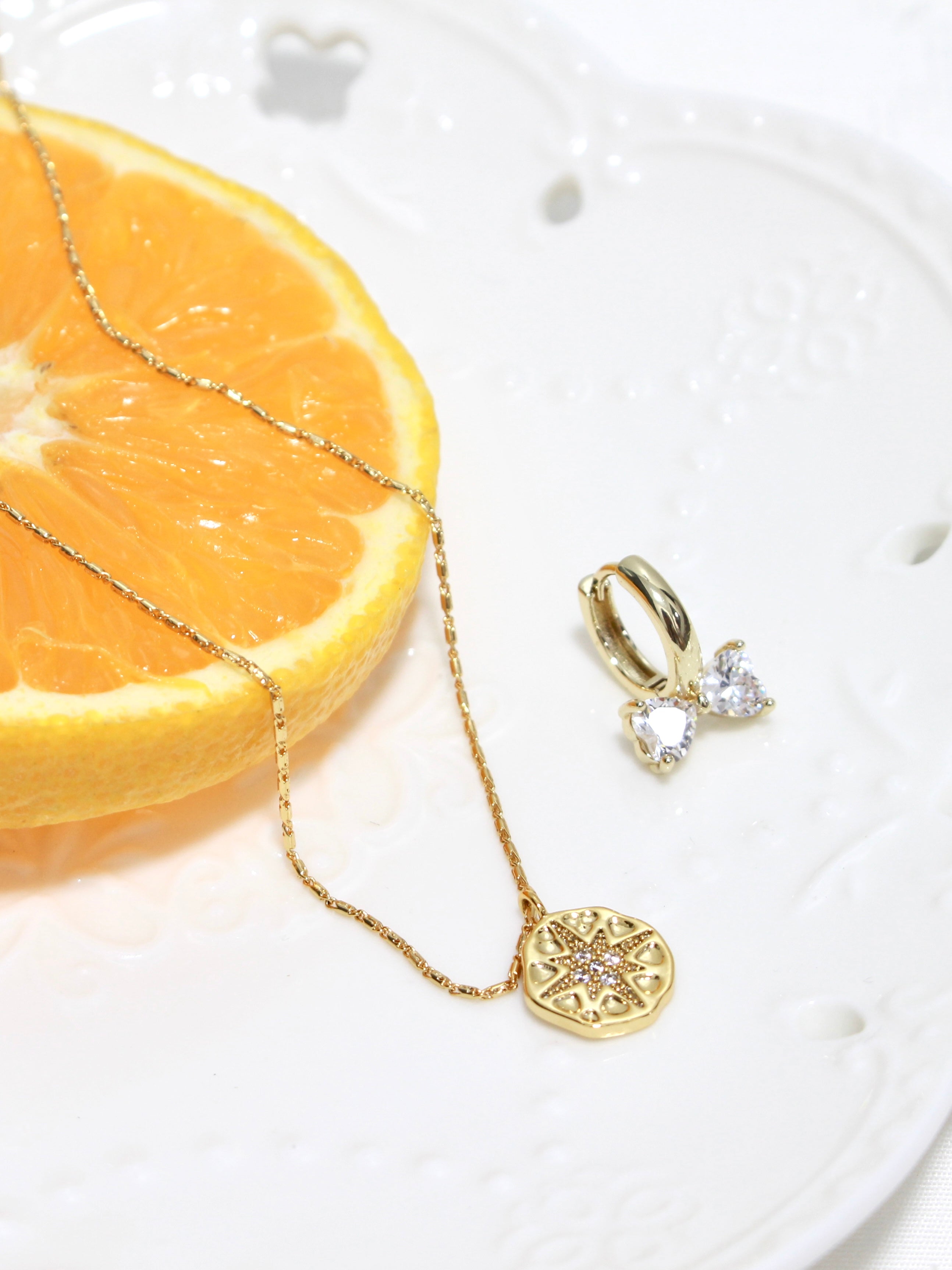 Star Coin Golden Necklace - Kuri Jewelry