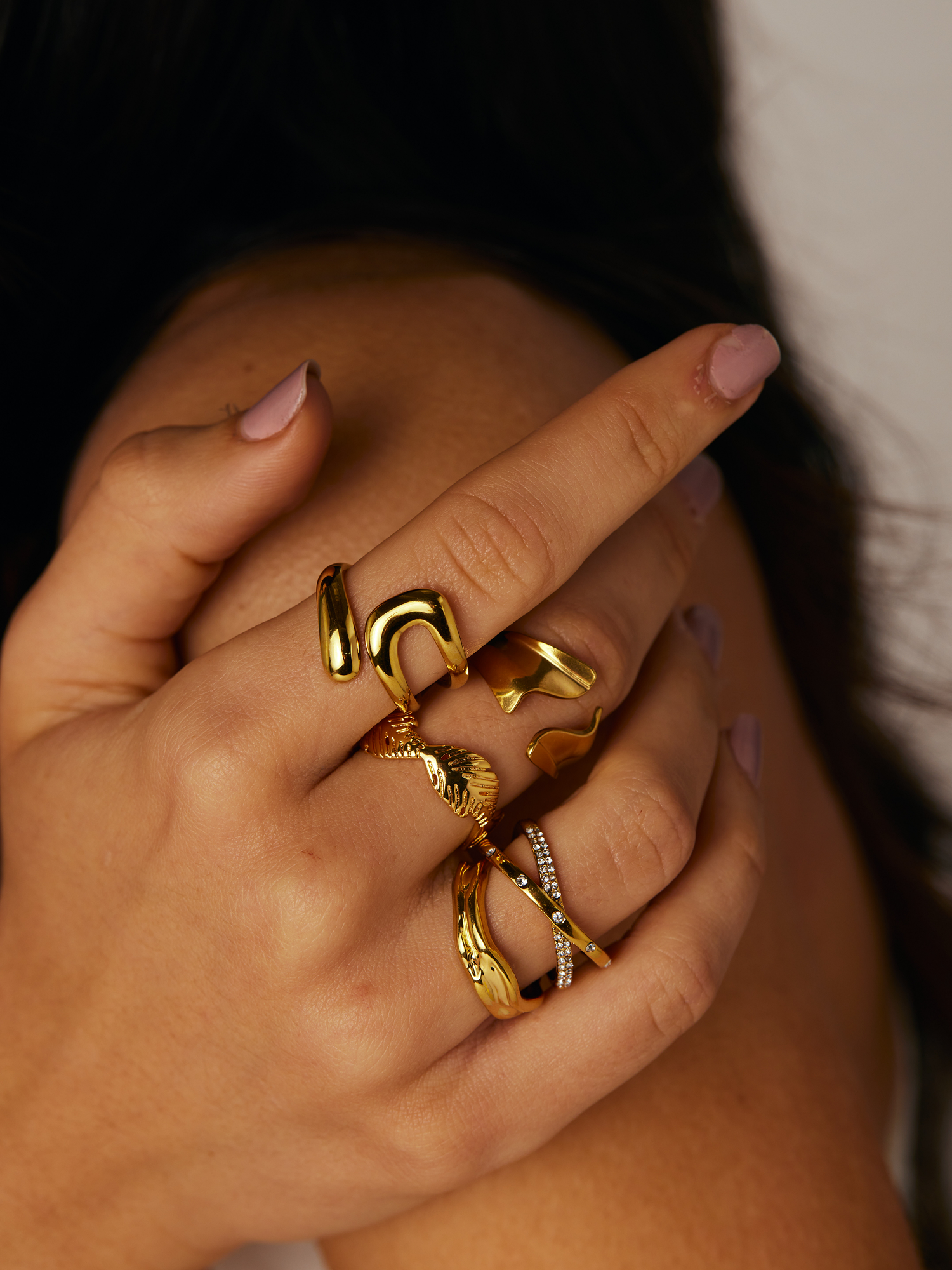 Fishtails Golden Ring - Kuri Jewelry