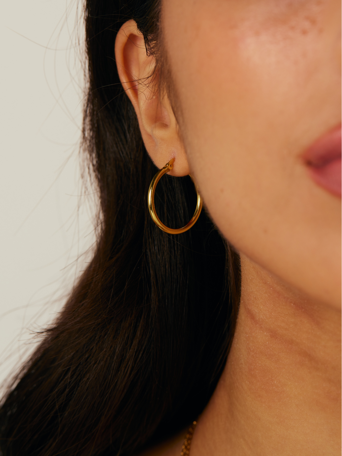Endless Golden Hoop Earrings - Kuri Jewelry