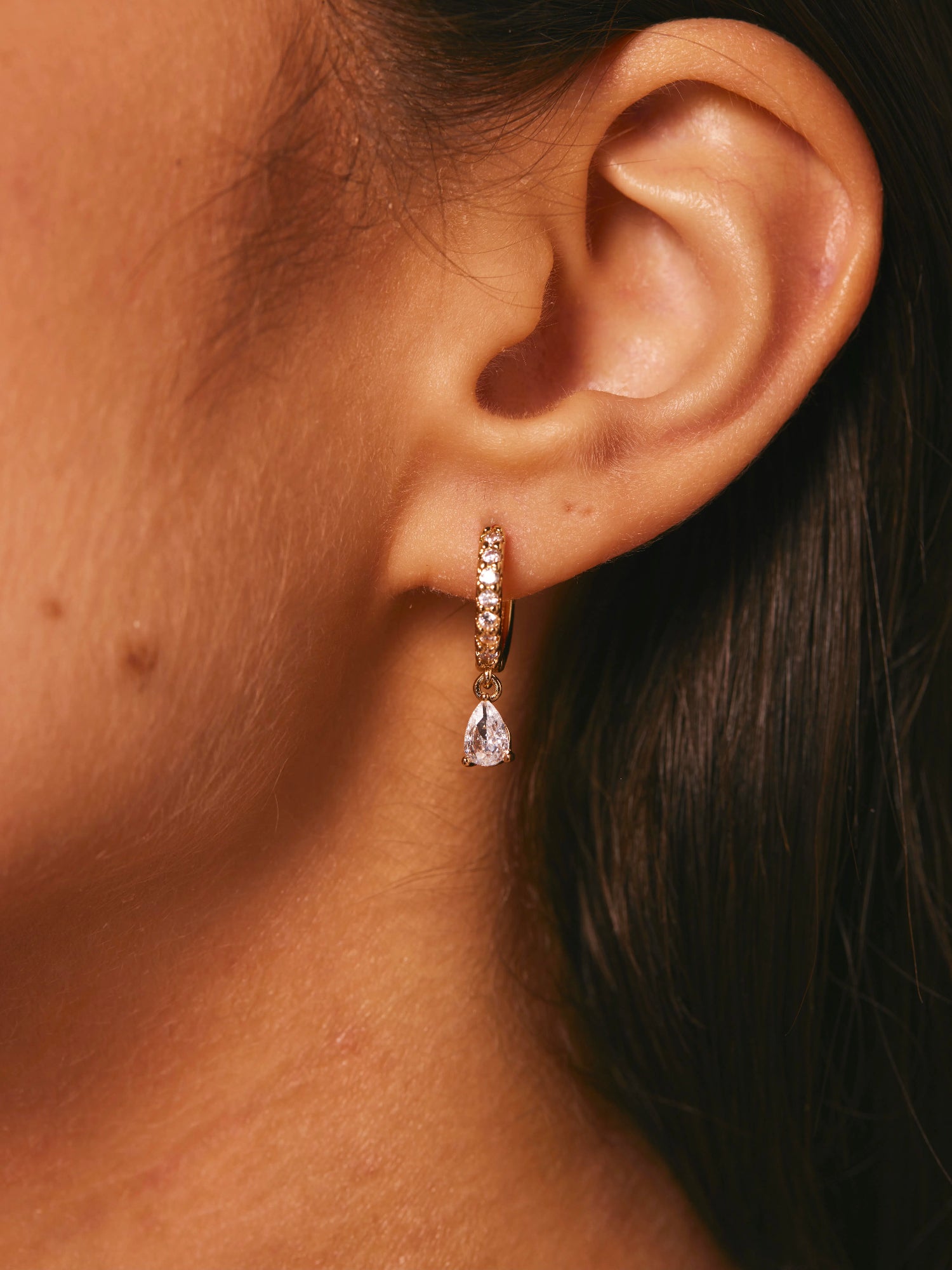 Selena Waterdrop Golden Earrings