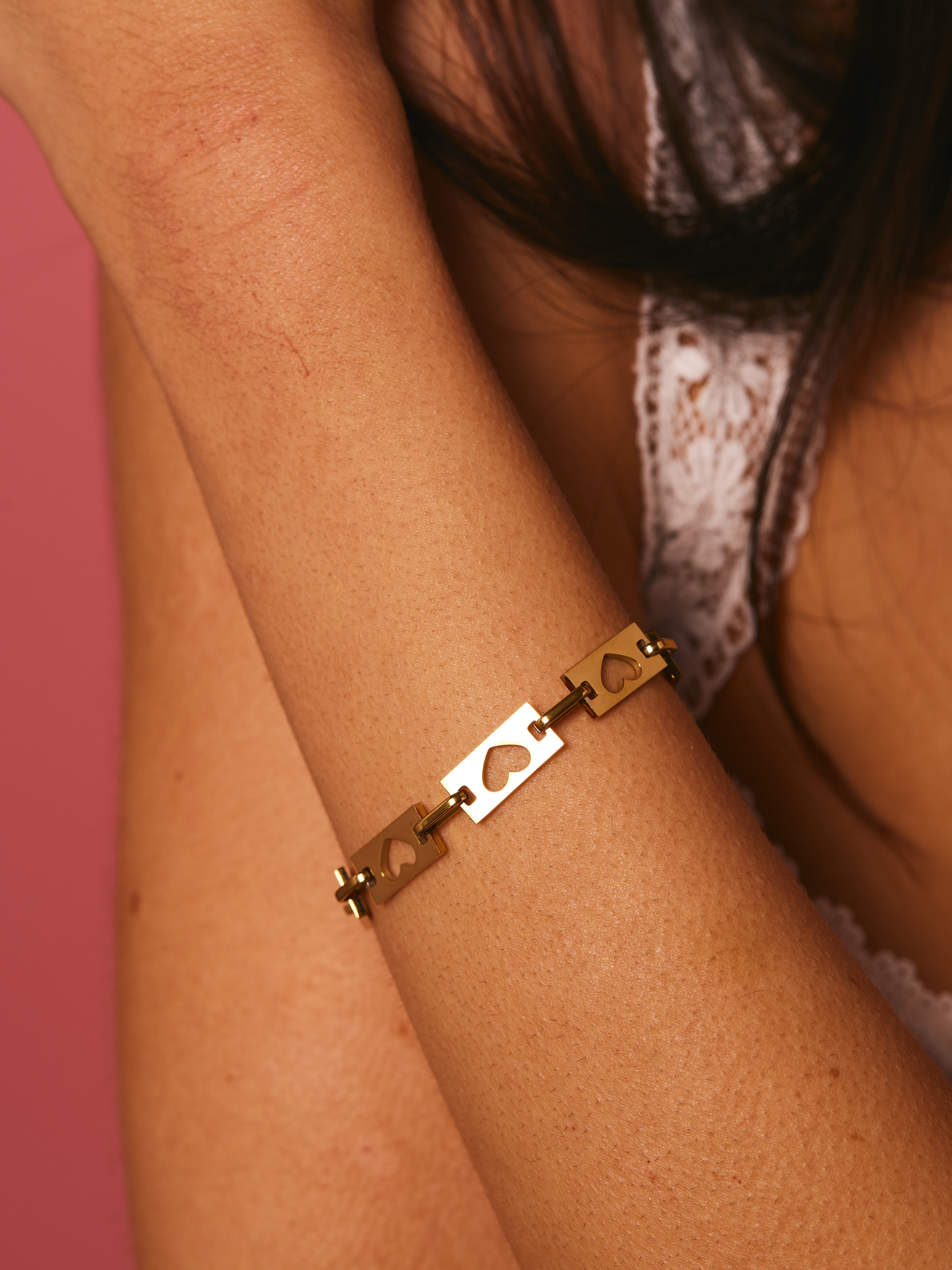 Bonnie Hearts Golden Bracelet