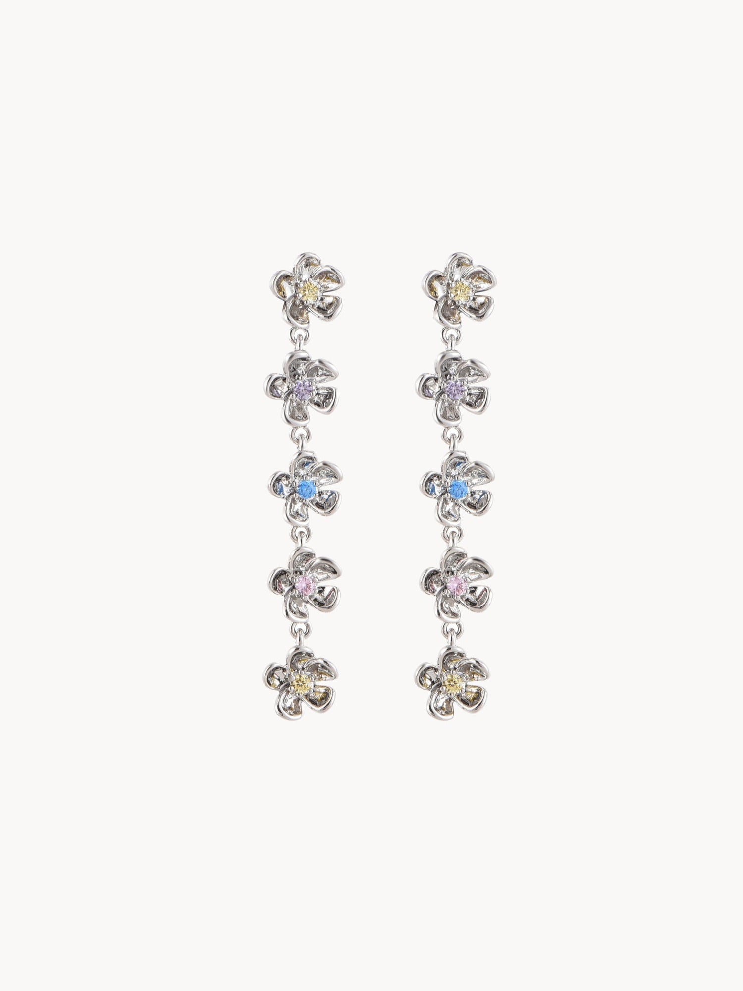 Mimi Bloom Earrings in Silver - Kuri Jewelry