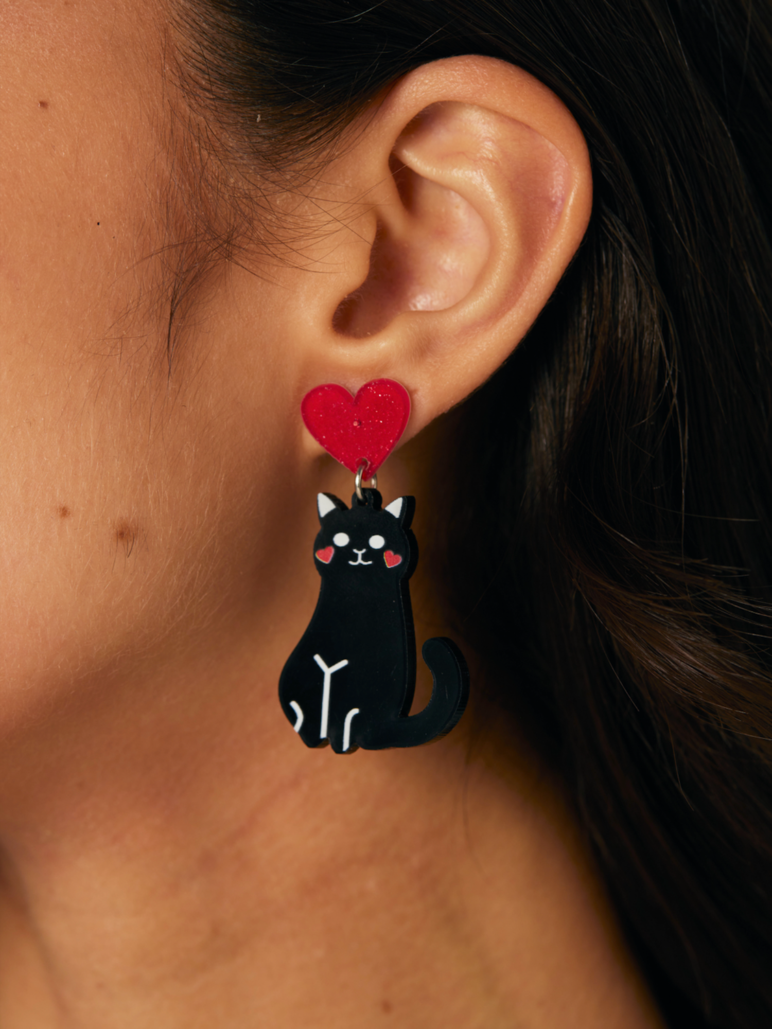 Black Cat Heart Earrings - Kuri Jewelry