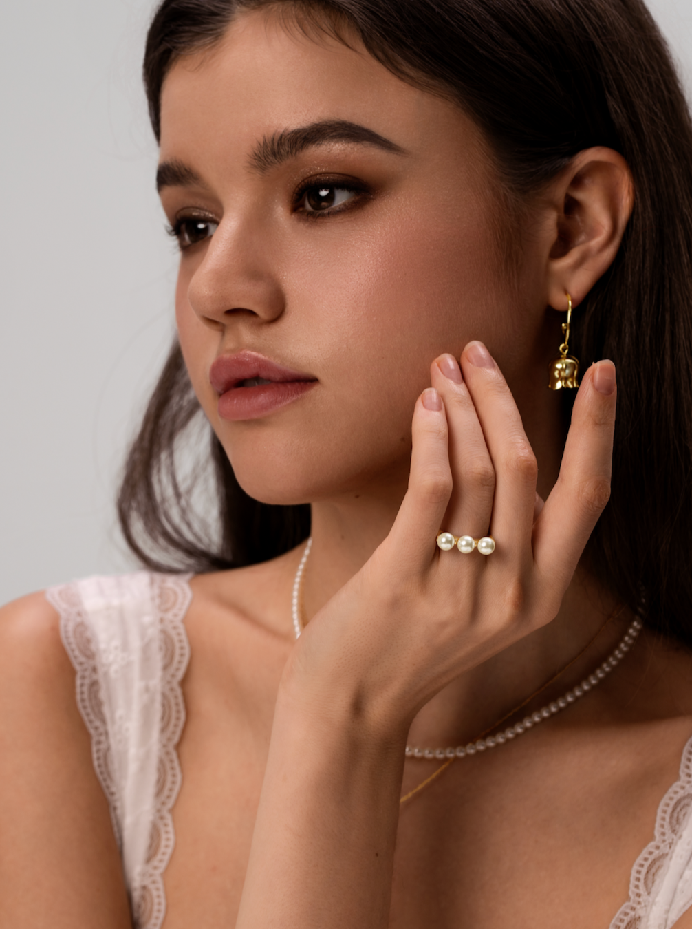 Vivian Golden Pearl Ring - Kuri Jewelry