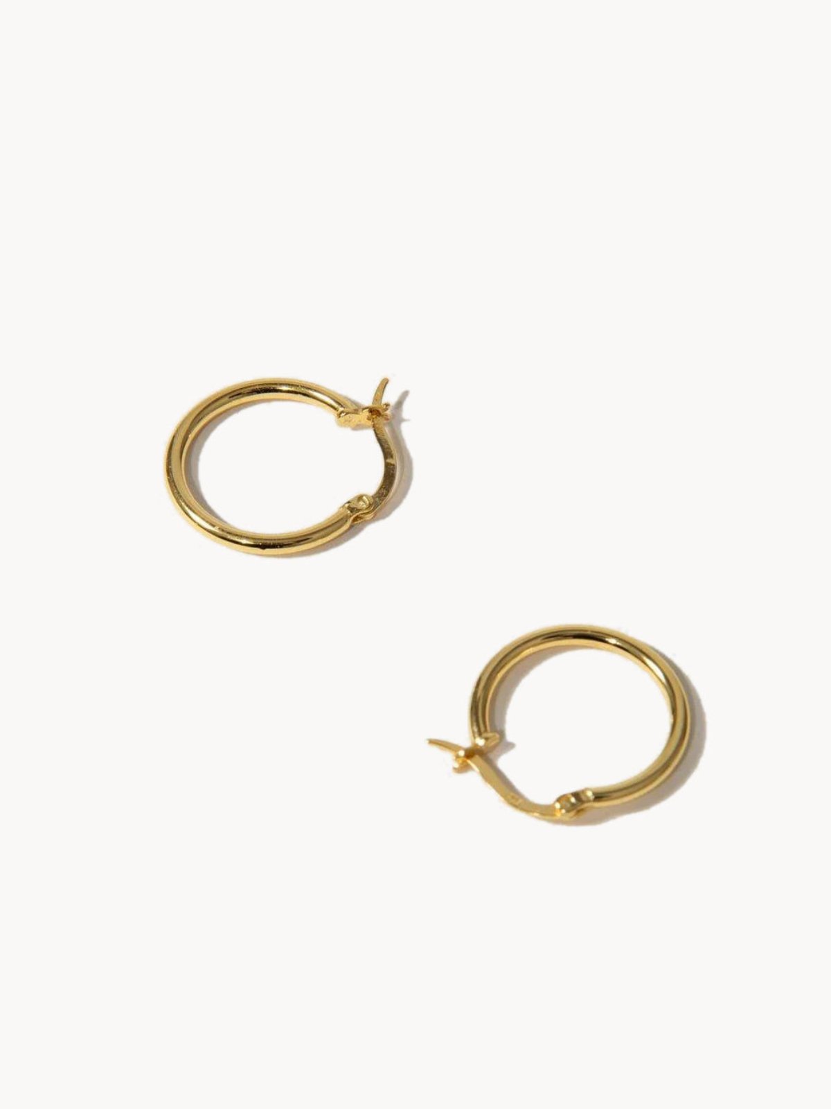 Endless Golden Hoop Earrings - Kuri Jewelry