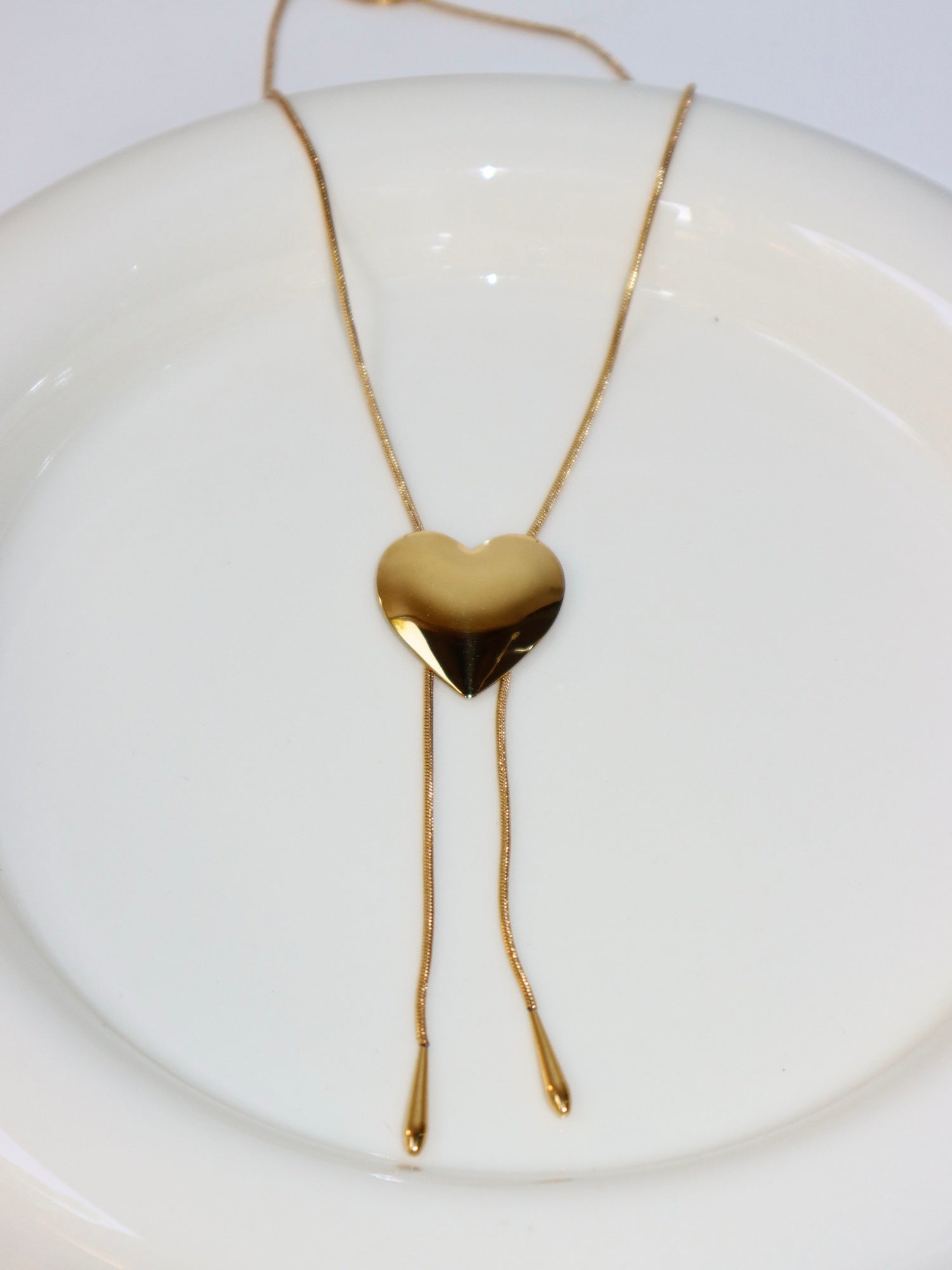 Heart Adjustable Golden Herringbone Long Necklace | Elegant Minimalist Jewelry – Kuri