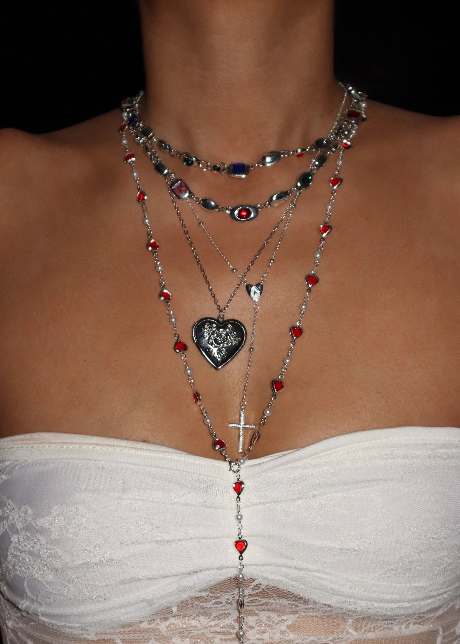 Belen Silver Heart Locket Necklace - Kuri Jewelry