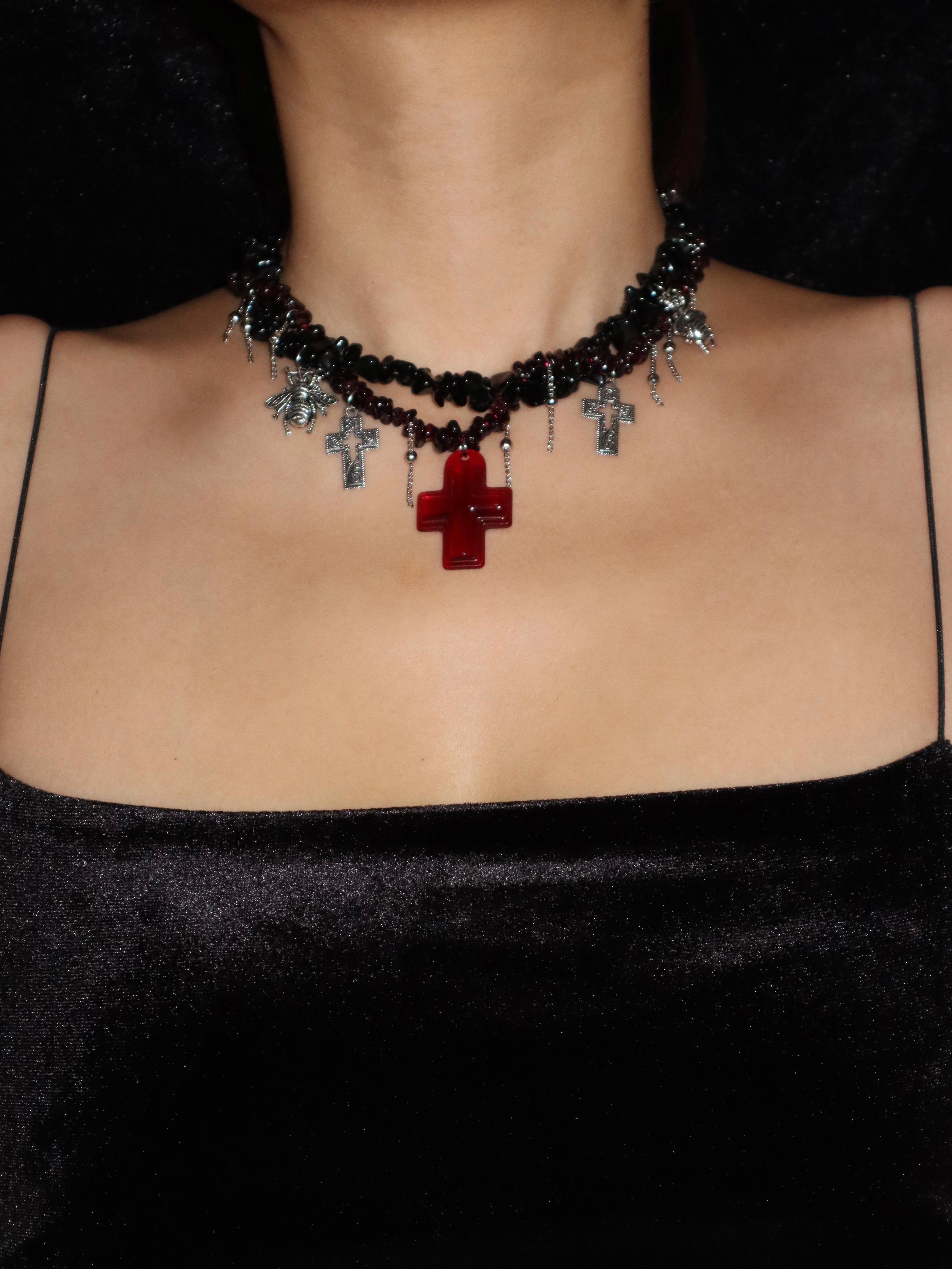 Gothic Kies Blut Kreuz Kette
