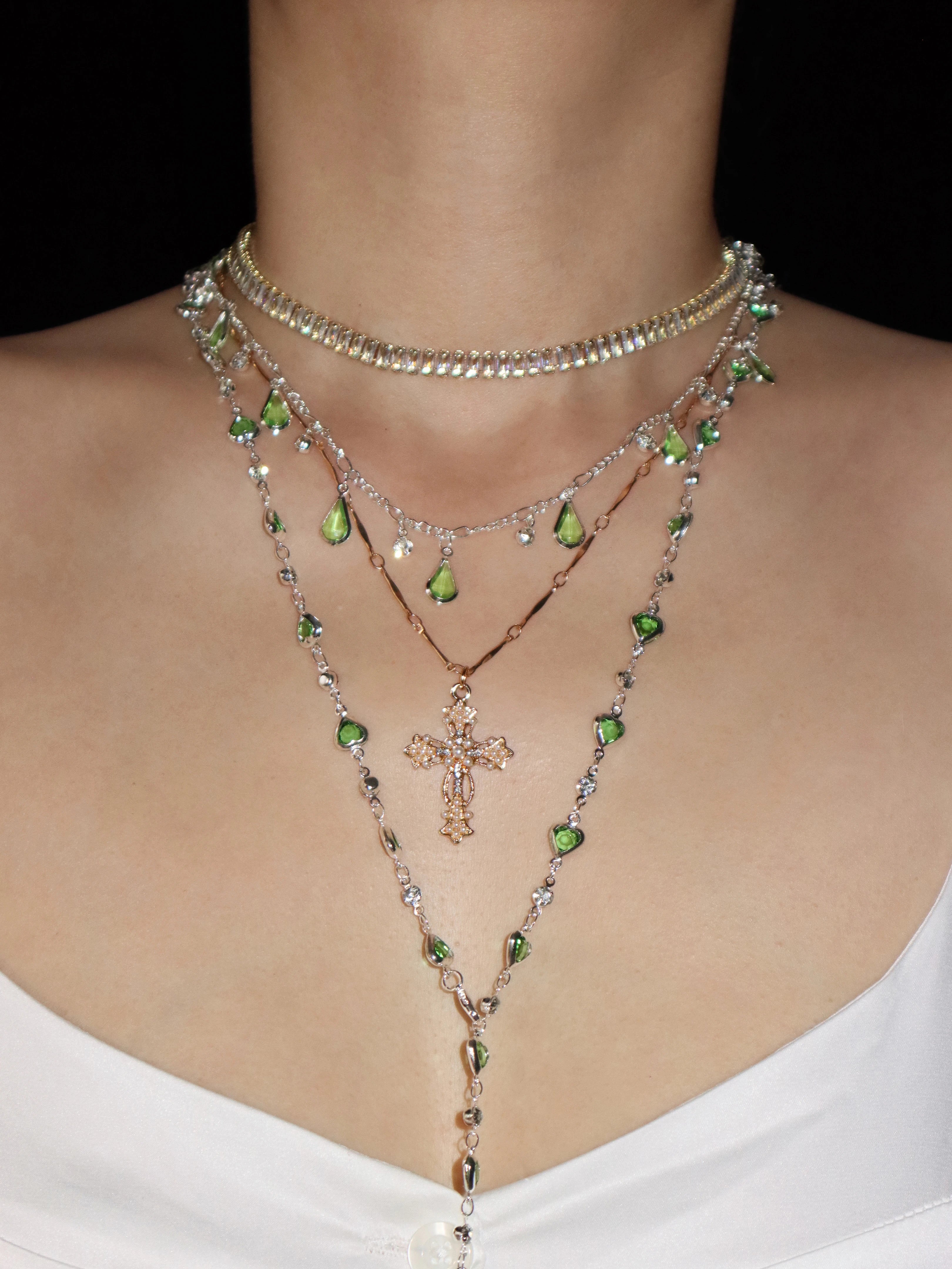 Silvia Gold Pearl Cross Necklace - Kuri Jewelry