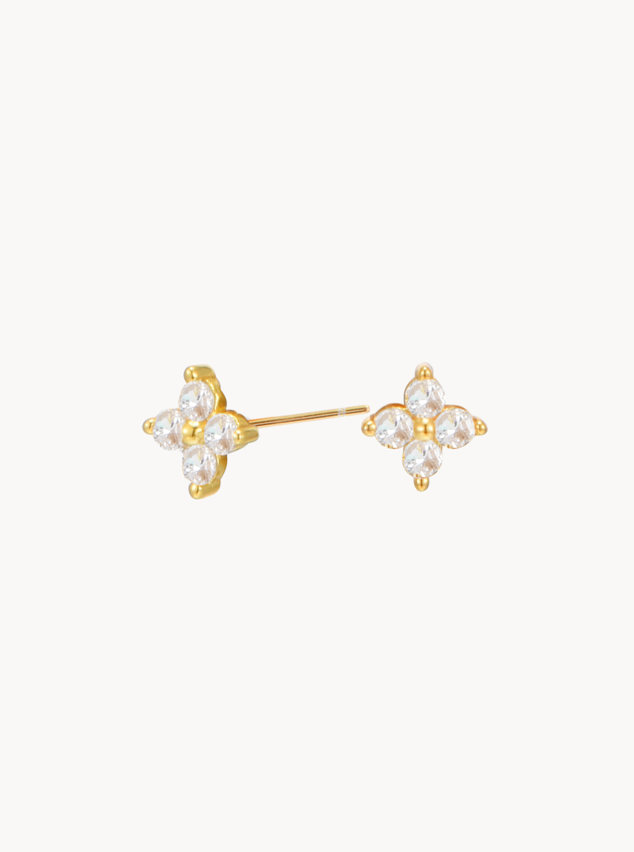 Lucky Clover Stud Earrings - Kuri Jewelry