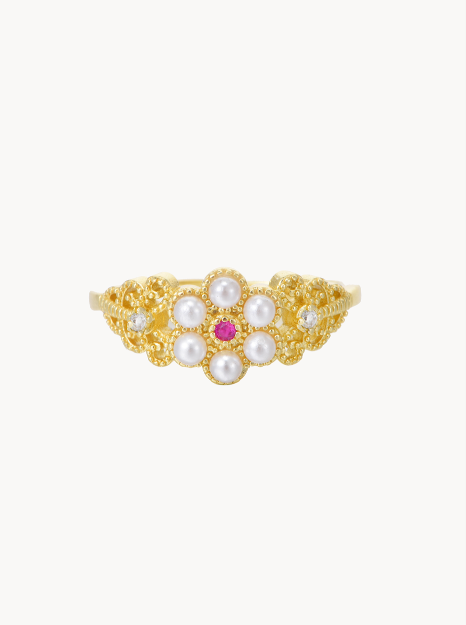 Rachel Pearl Flower Ring - Kuri Jewelry