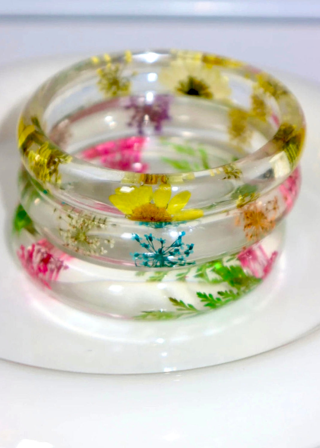 Lilian Flower Bangles Collection | Elegant Minimalist Jewelry – Kuri