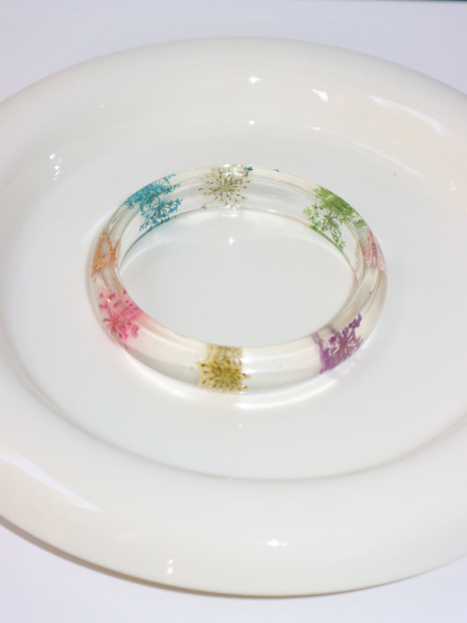 Lilian Flower Bangles Collection | Elegant Minimalist Jewelry – Kuri