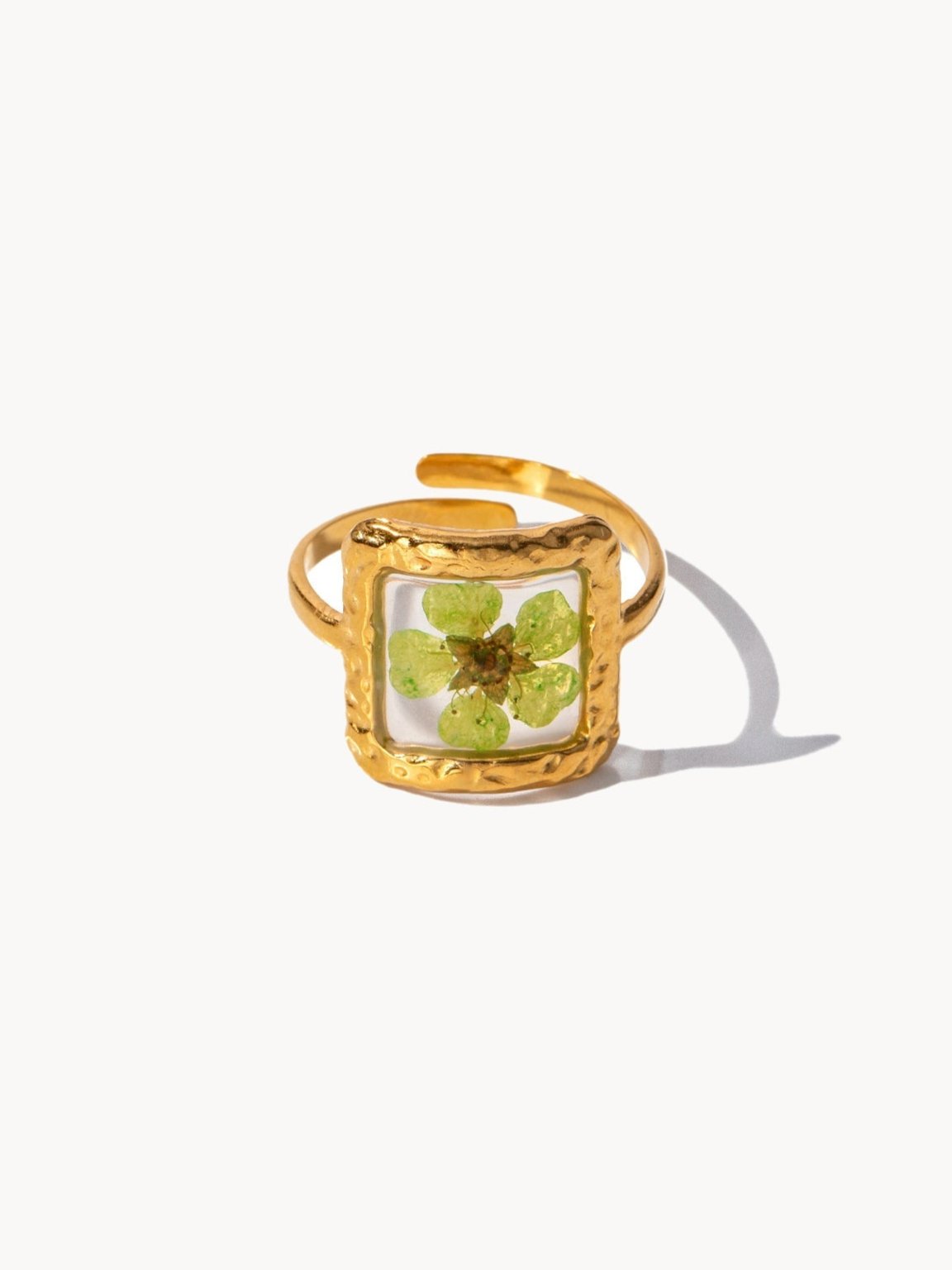 Lilian Flower Golden Ring - Kuri Jewelry