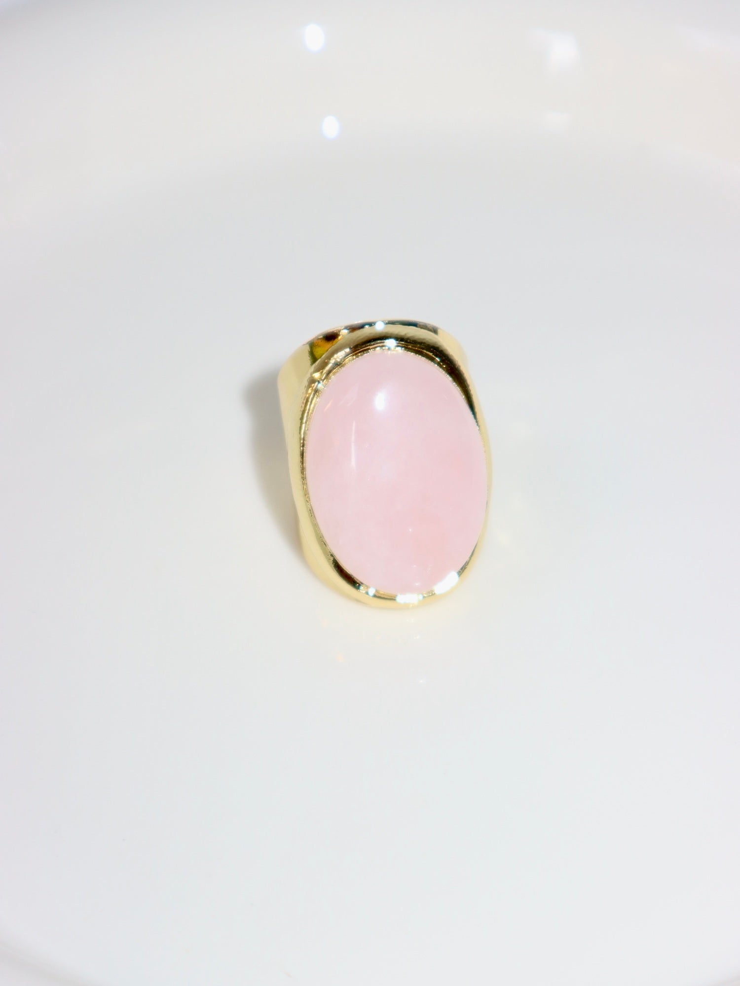 Rose Quartz Chunky Ring - Kuri Jewelry