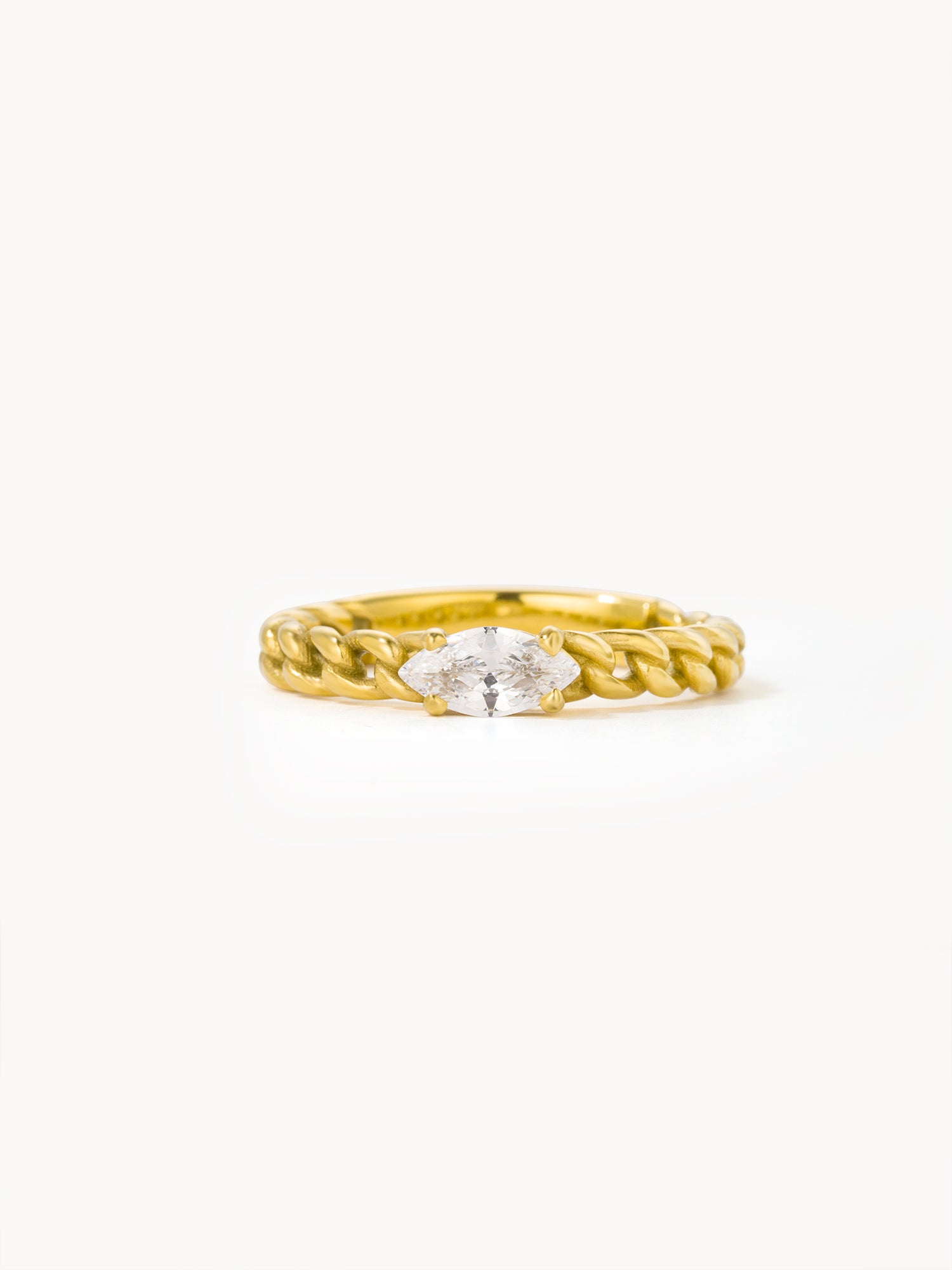 Kelly Golden Chain Ring C - Kuri Jewelry