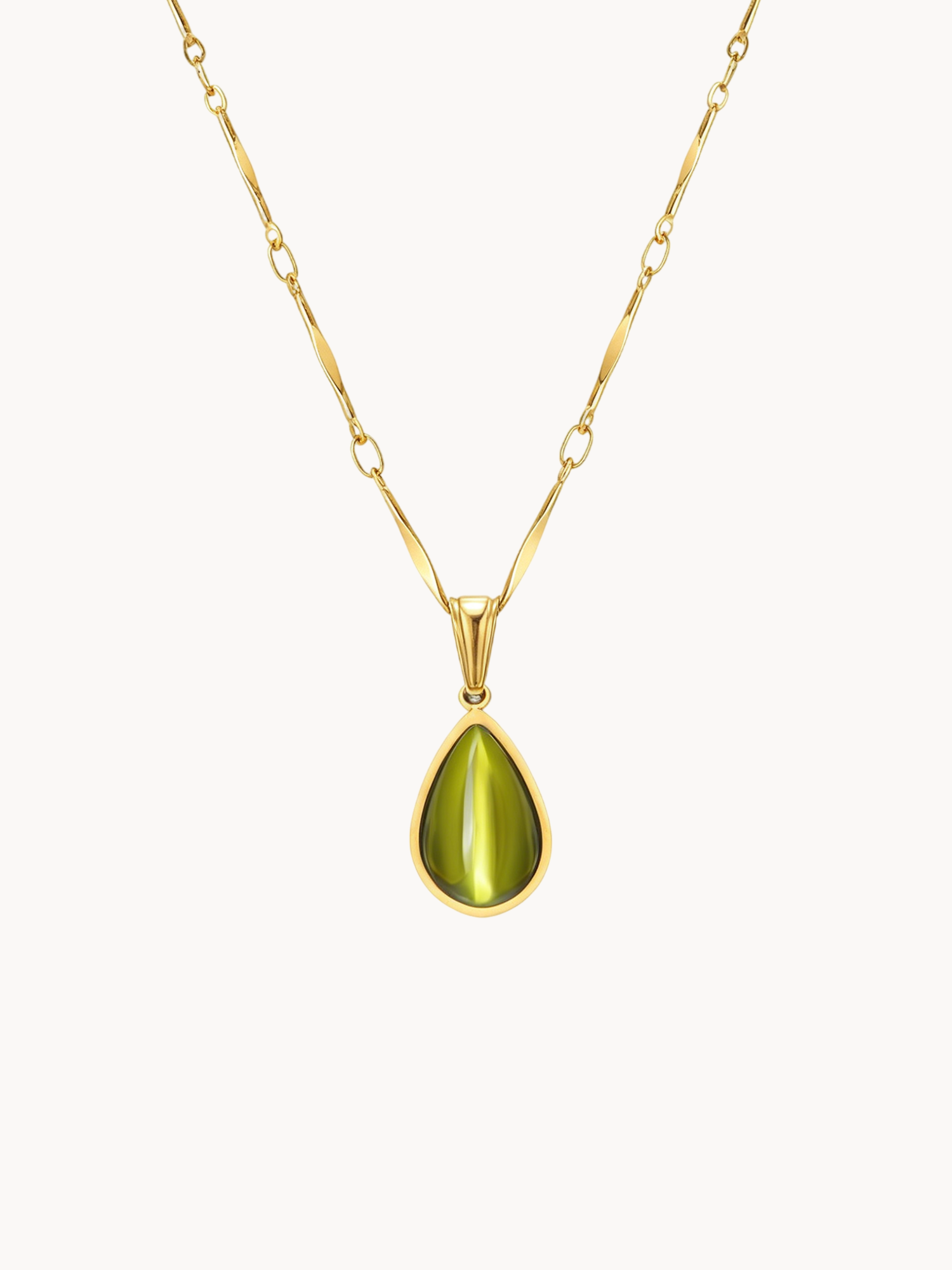 Dolly Green Waterdrop Necklace