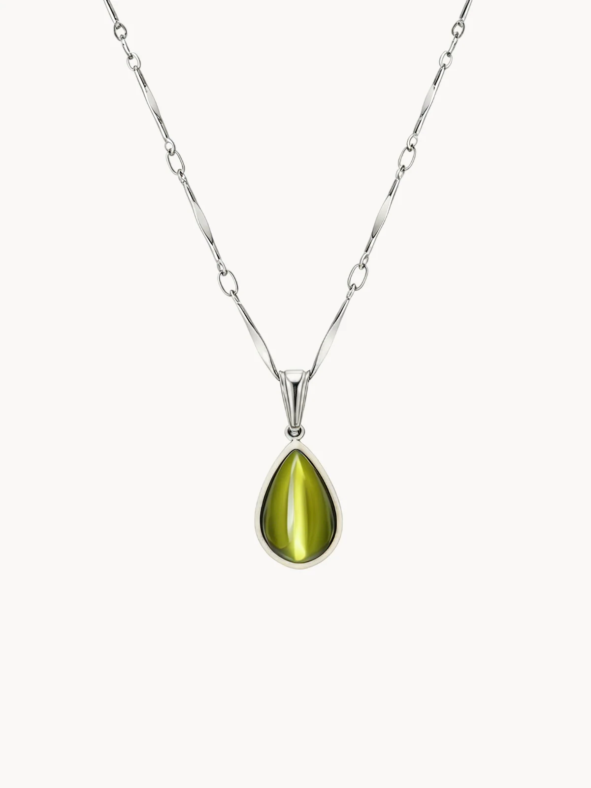 Dolly Green Waterdrop Necklace