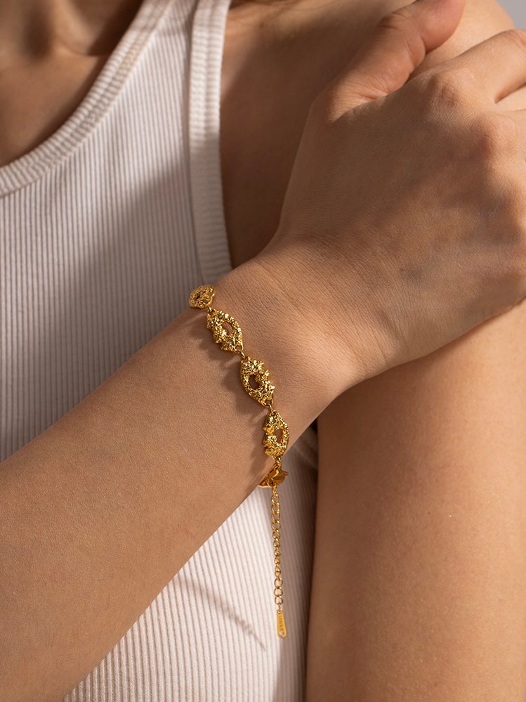 Luna Vintage Textured Bracelet