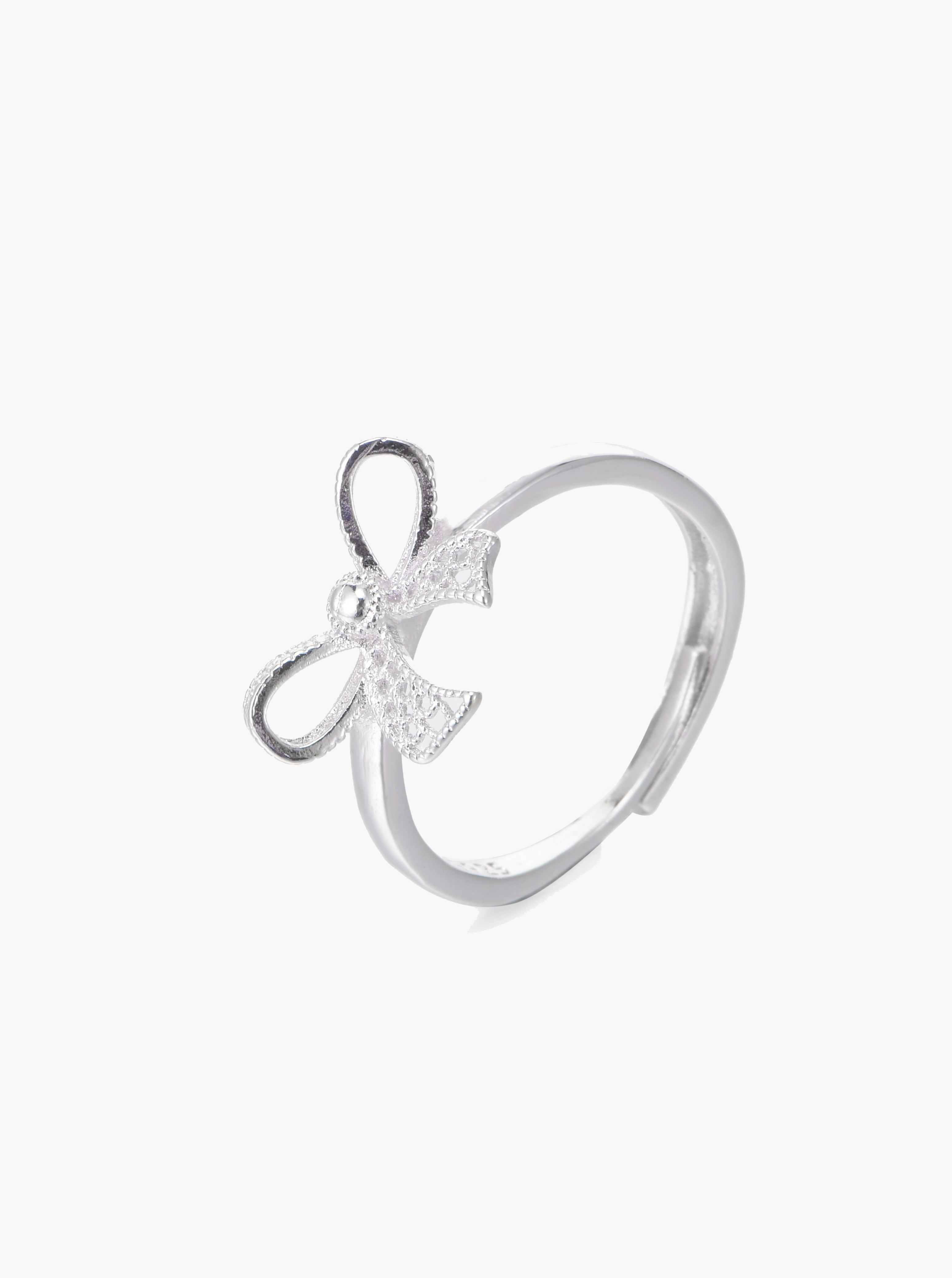 Silver Hollow Ribbon Ring