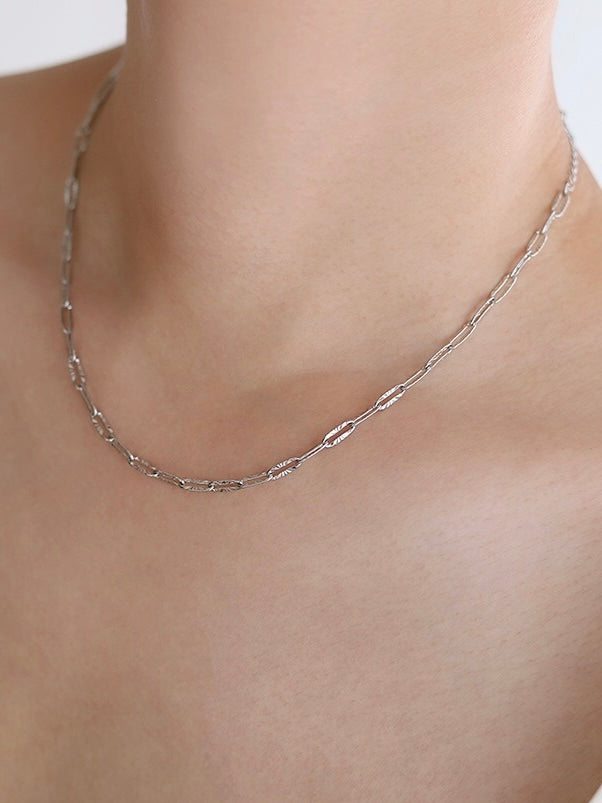 Batch Flower Silver Chain Necklace