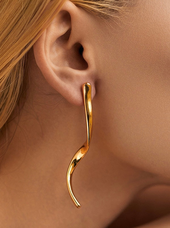 Irregular Curve Golden Stud Earrings