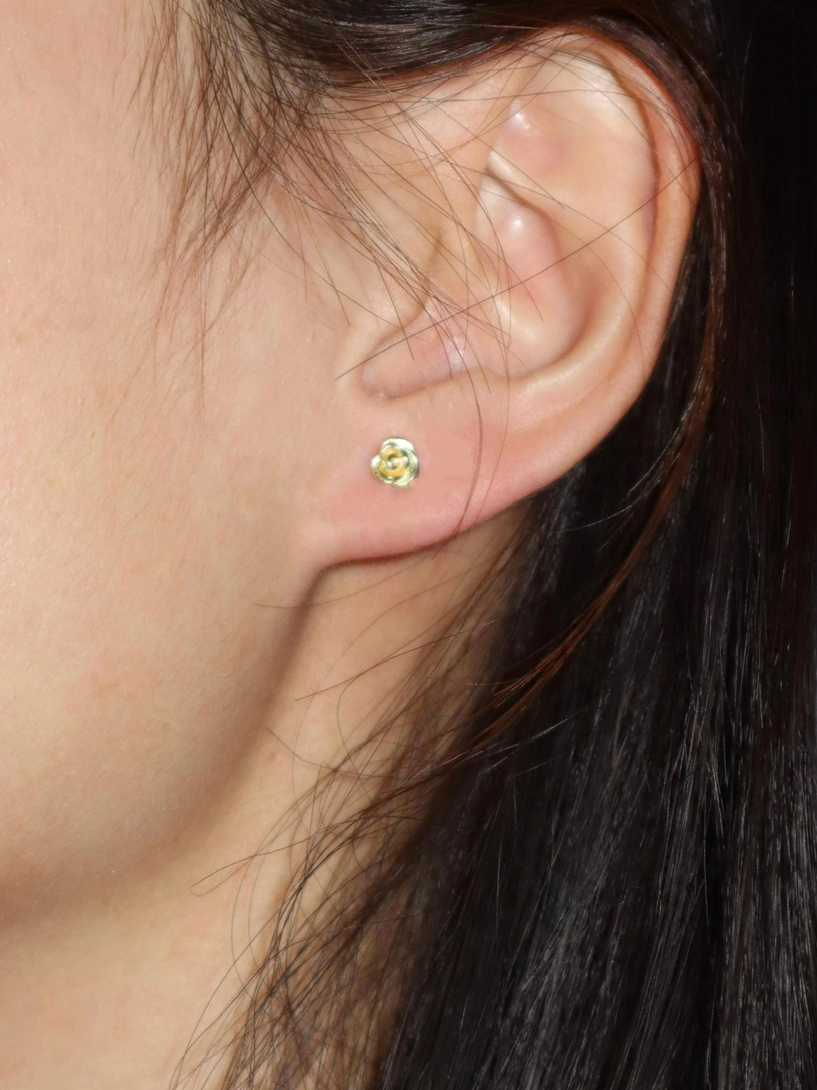 Mignon Petite Rose Stud Earrings