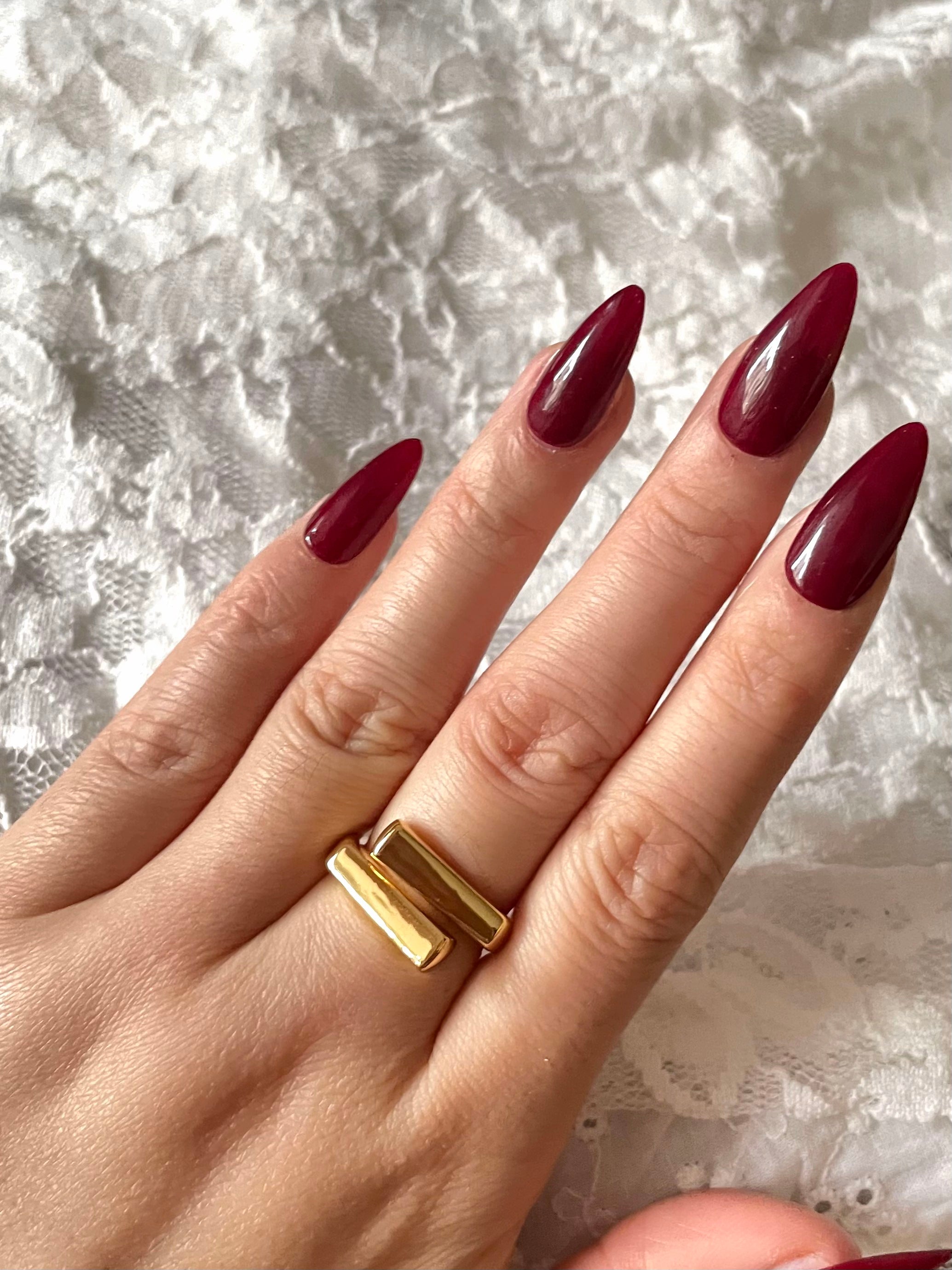 Geometric Golden Ring