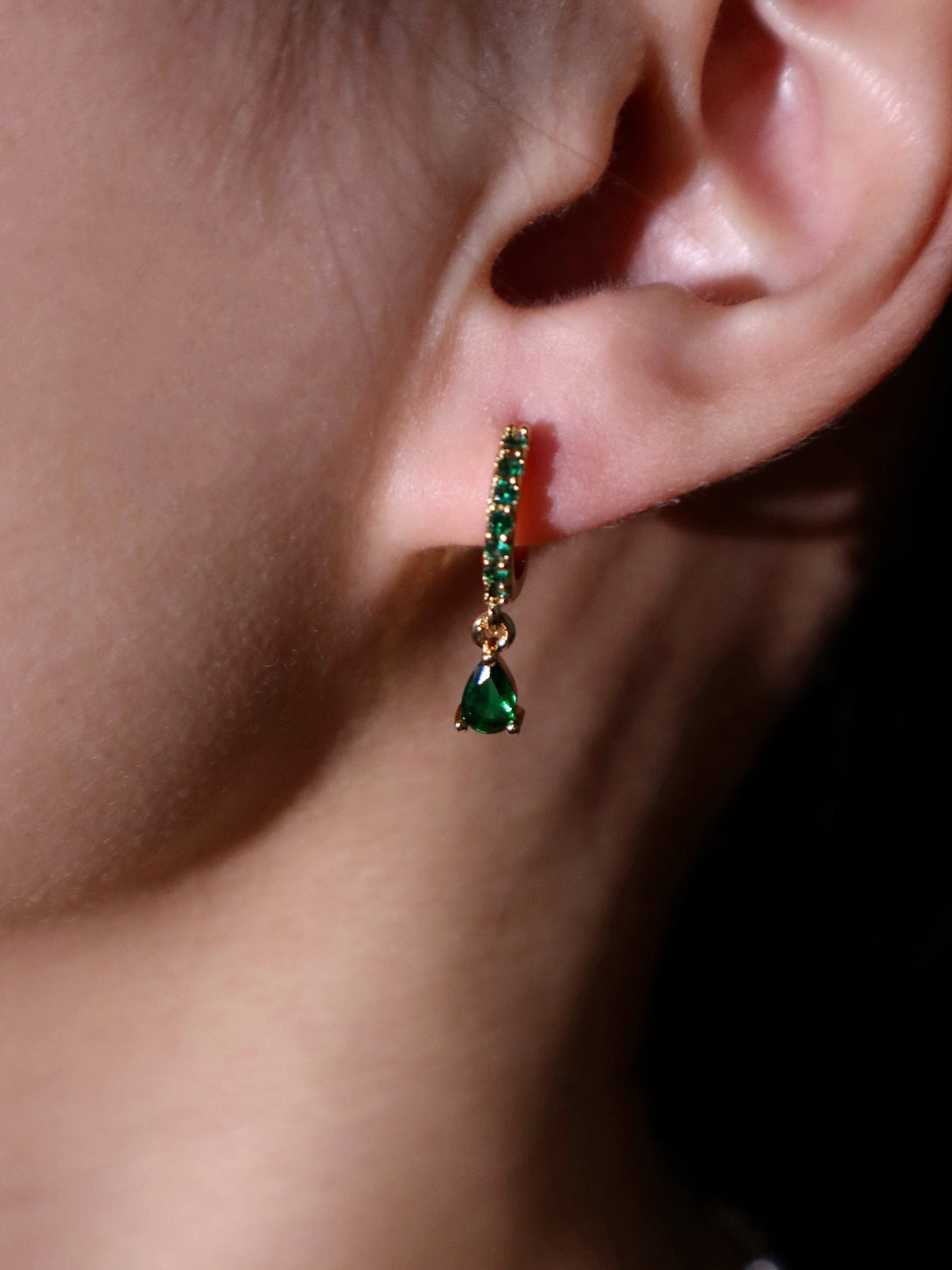 Emerald Green Waterdrop Earrings