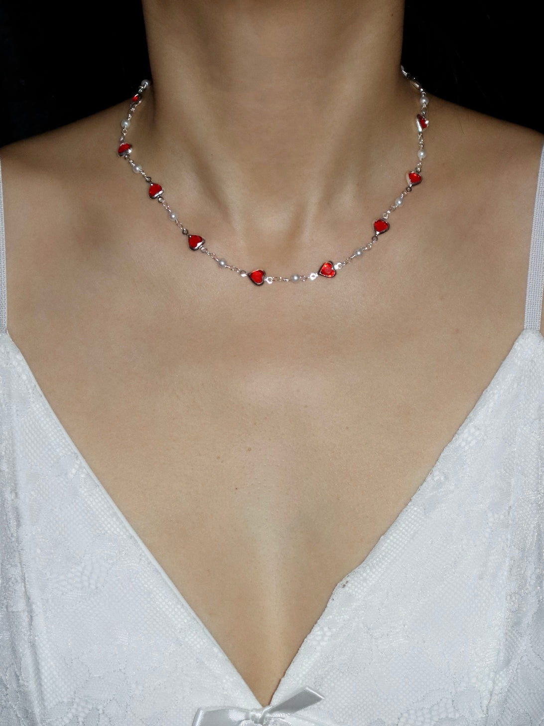 Margaret Red Hearts Pearl Chain Silver Neckalce