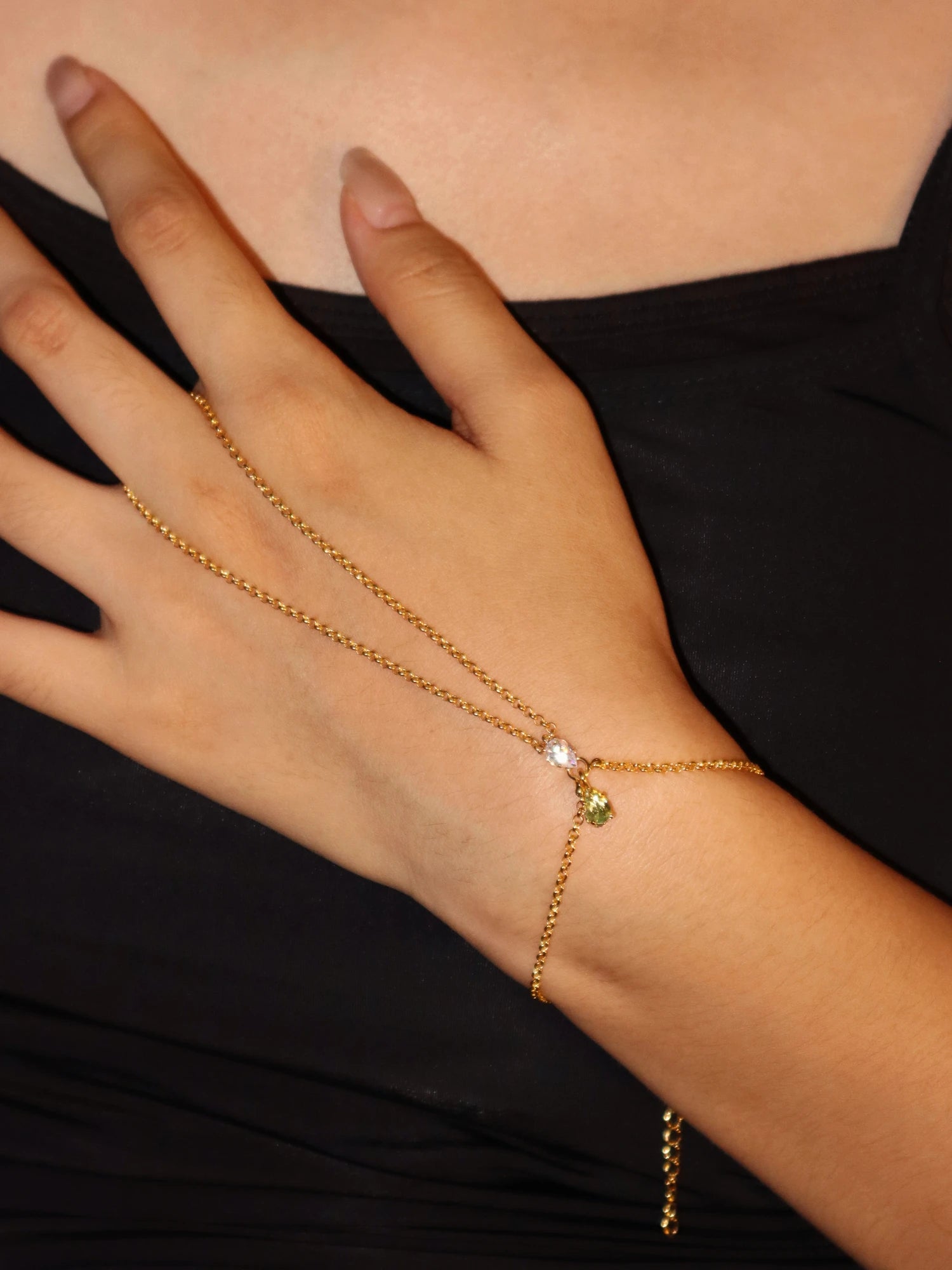 Doreen Waterdrop Hand Chain Bracelet
