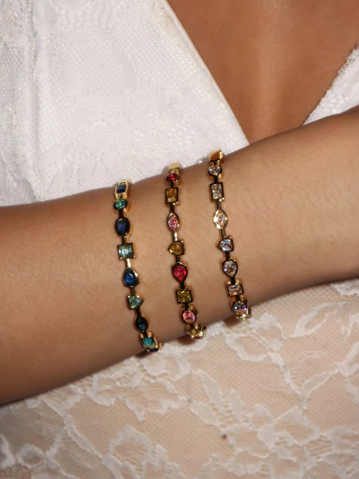 Laurel Multiple Shapes Bangle