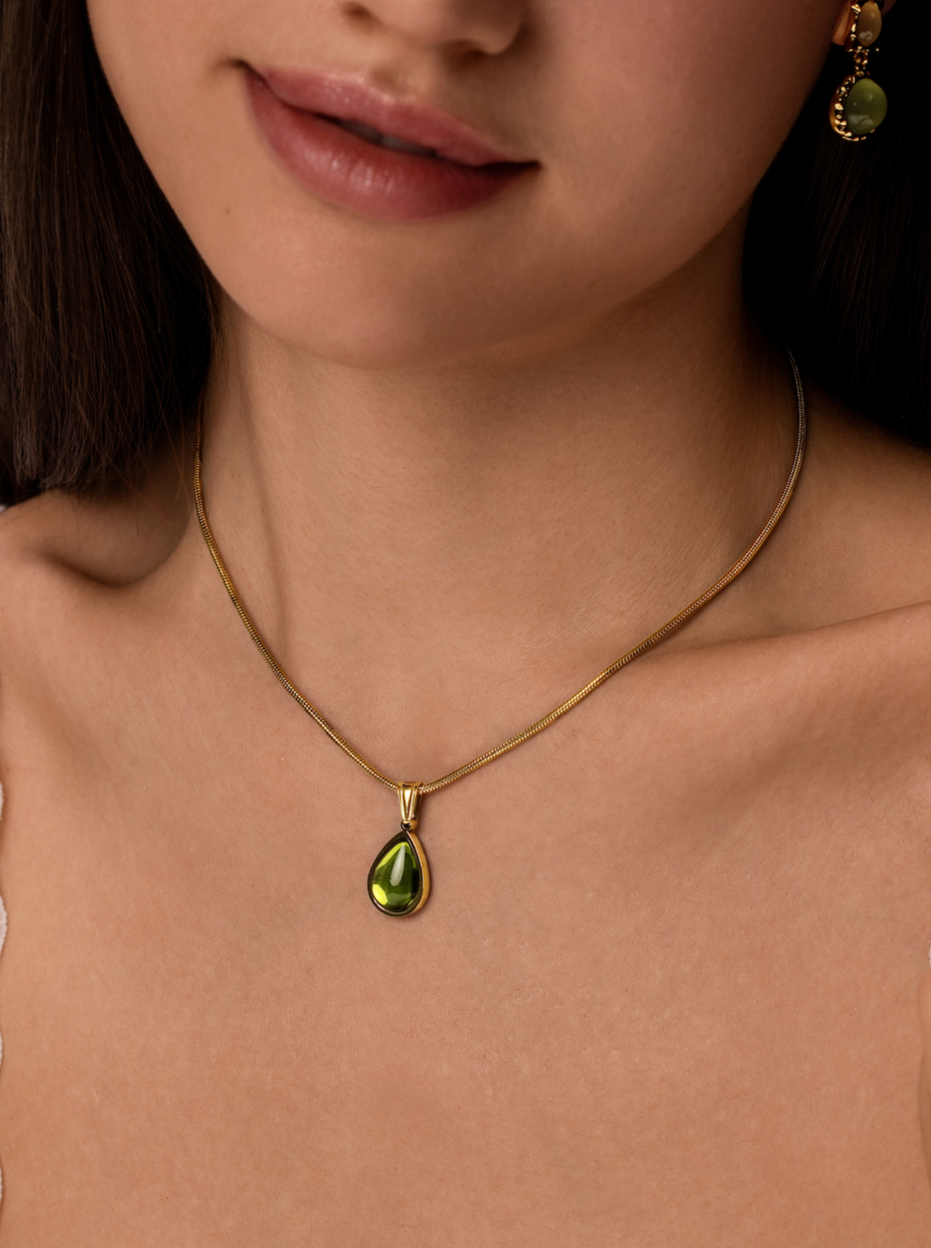 Dolly Waterdrop Necklace