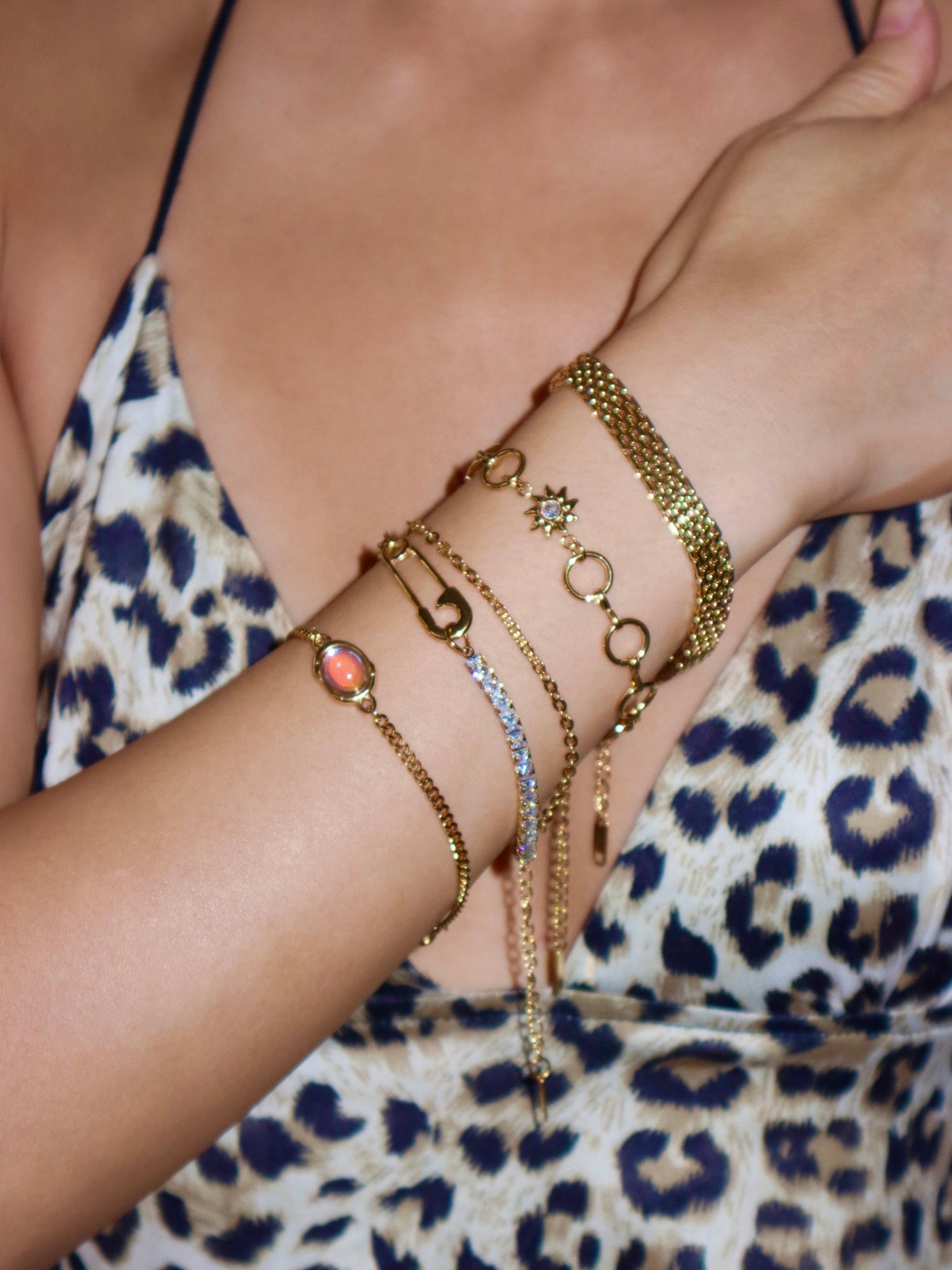 Eartha Golden Bracelet | Elegant Minimalist Jewelry – Kuri