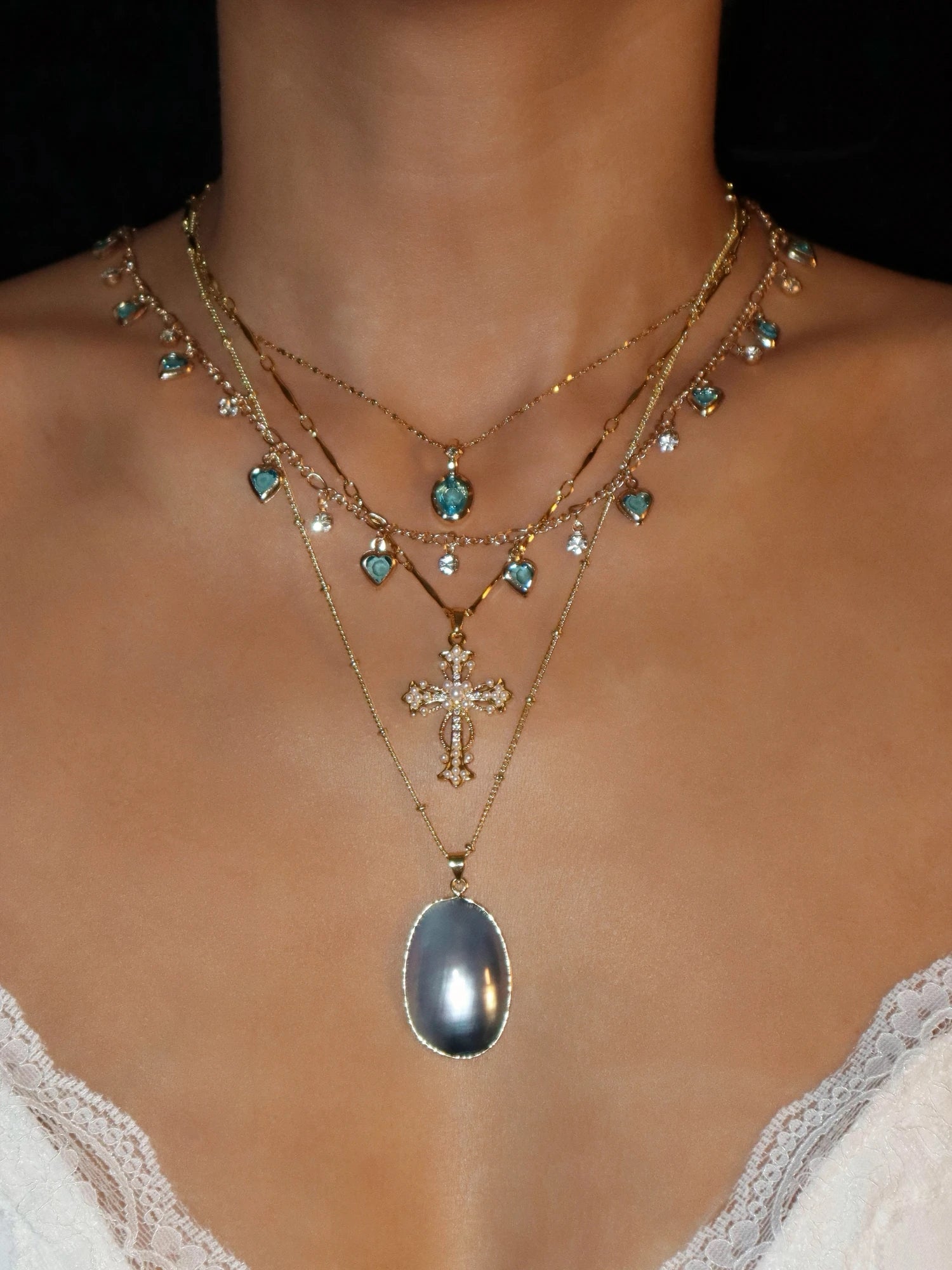 Blue Large Shell Necklace - Kuri Jewelry