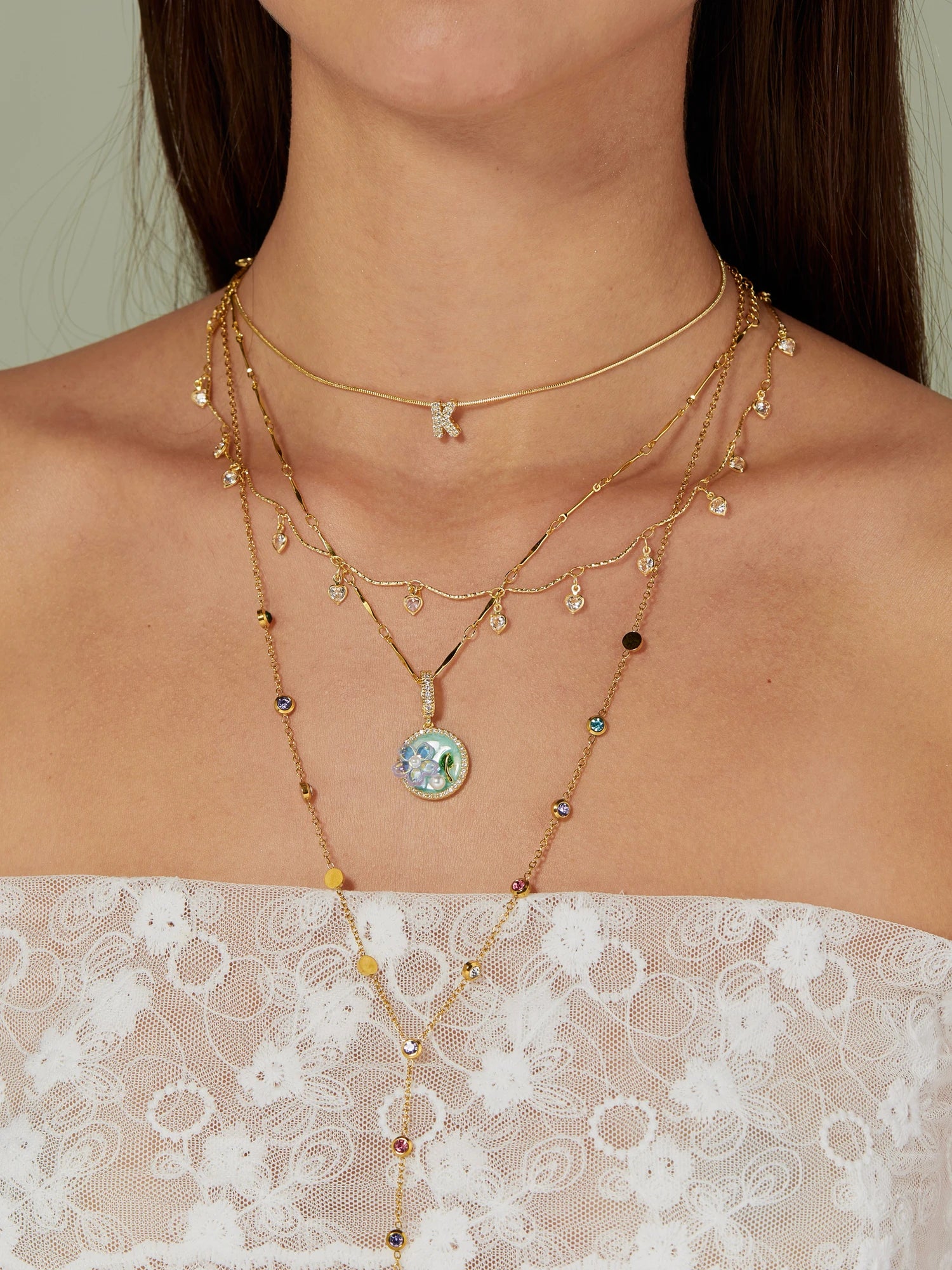 Alberta Hearts Golden Necklace - Kuri Jewelry