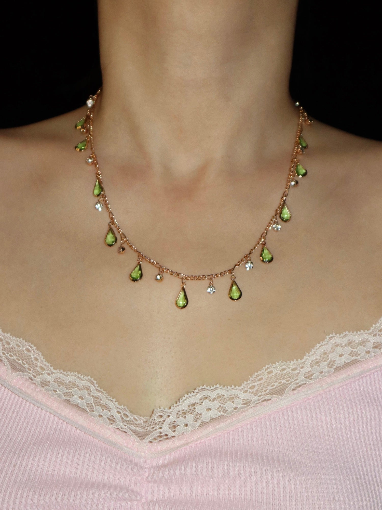 Alberta Green Waterdrop Necklace