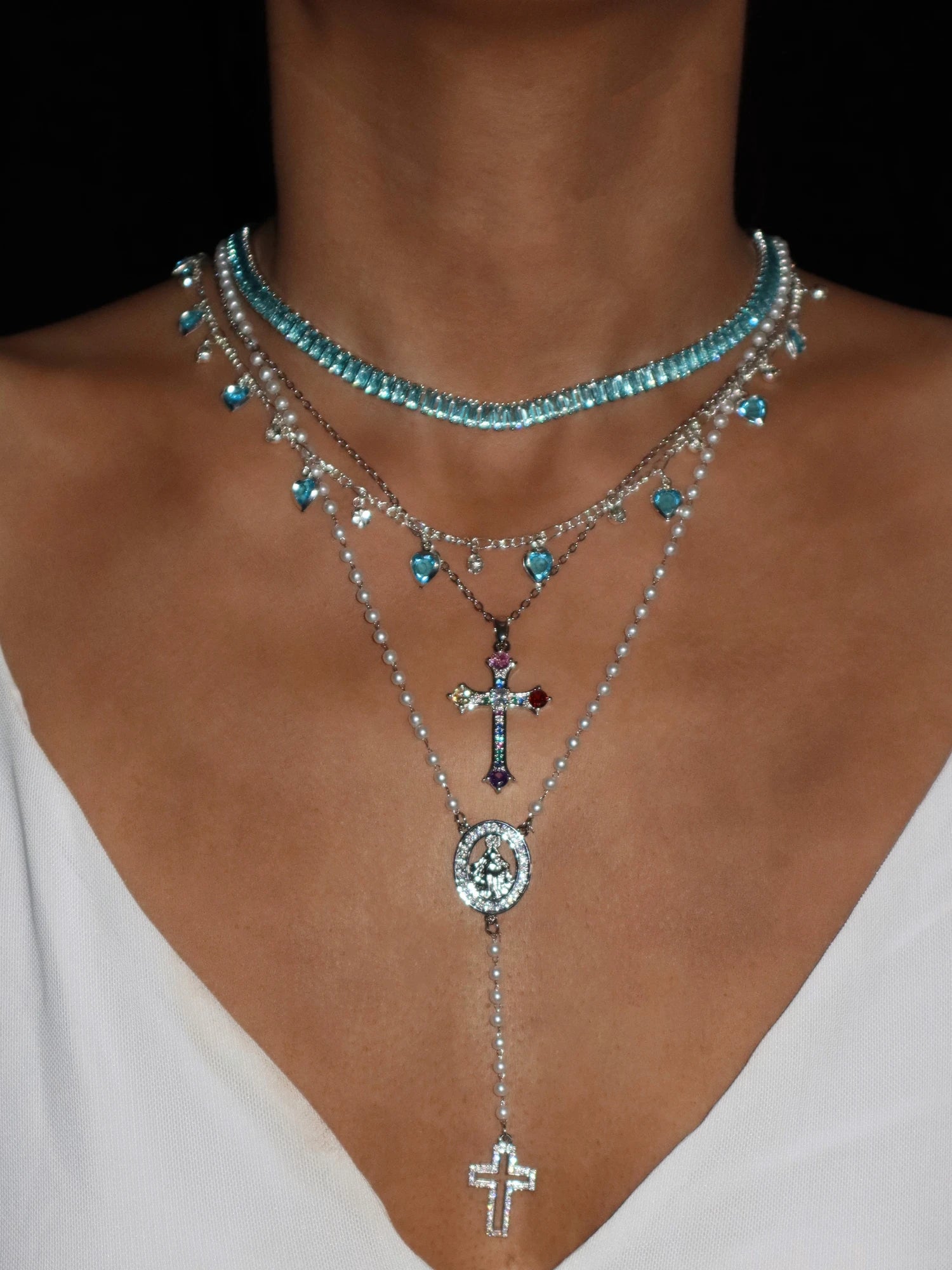 Ada Blue Hearts Chain Necklace in Silver