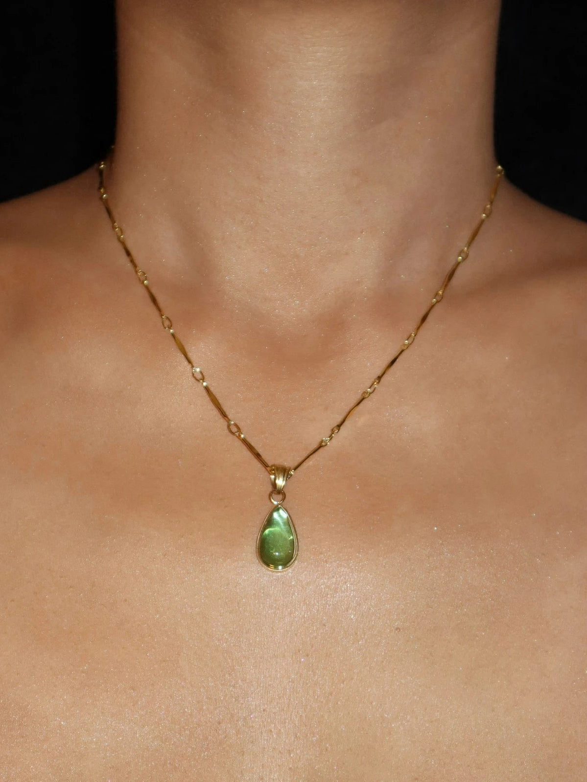 Dolly Green Waterdrop Necklace - Kuri Jewelry
