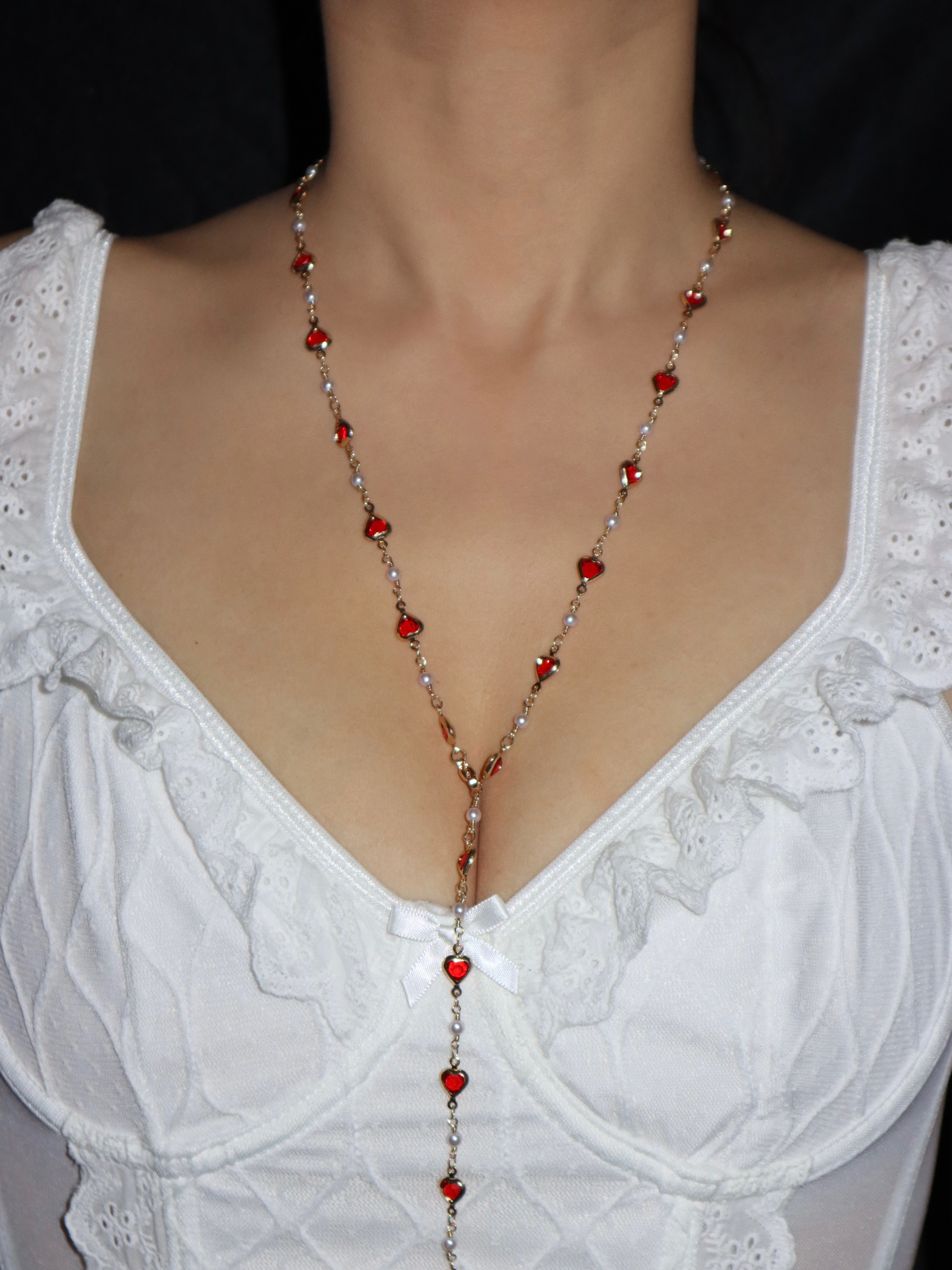 Margaret Red Hearts Pearl Long Chain Neckalce