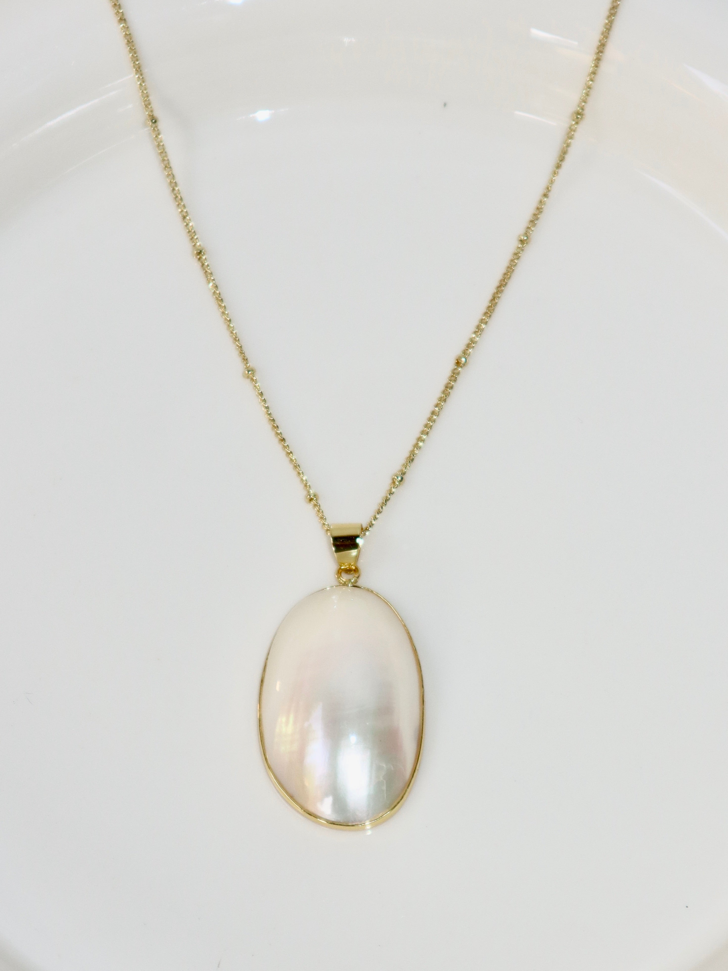 Large White Shell Necklace