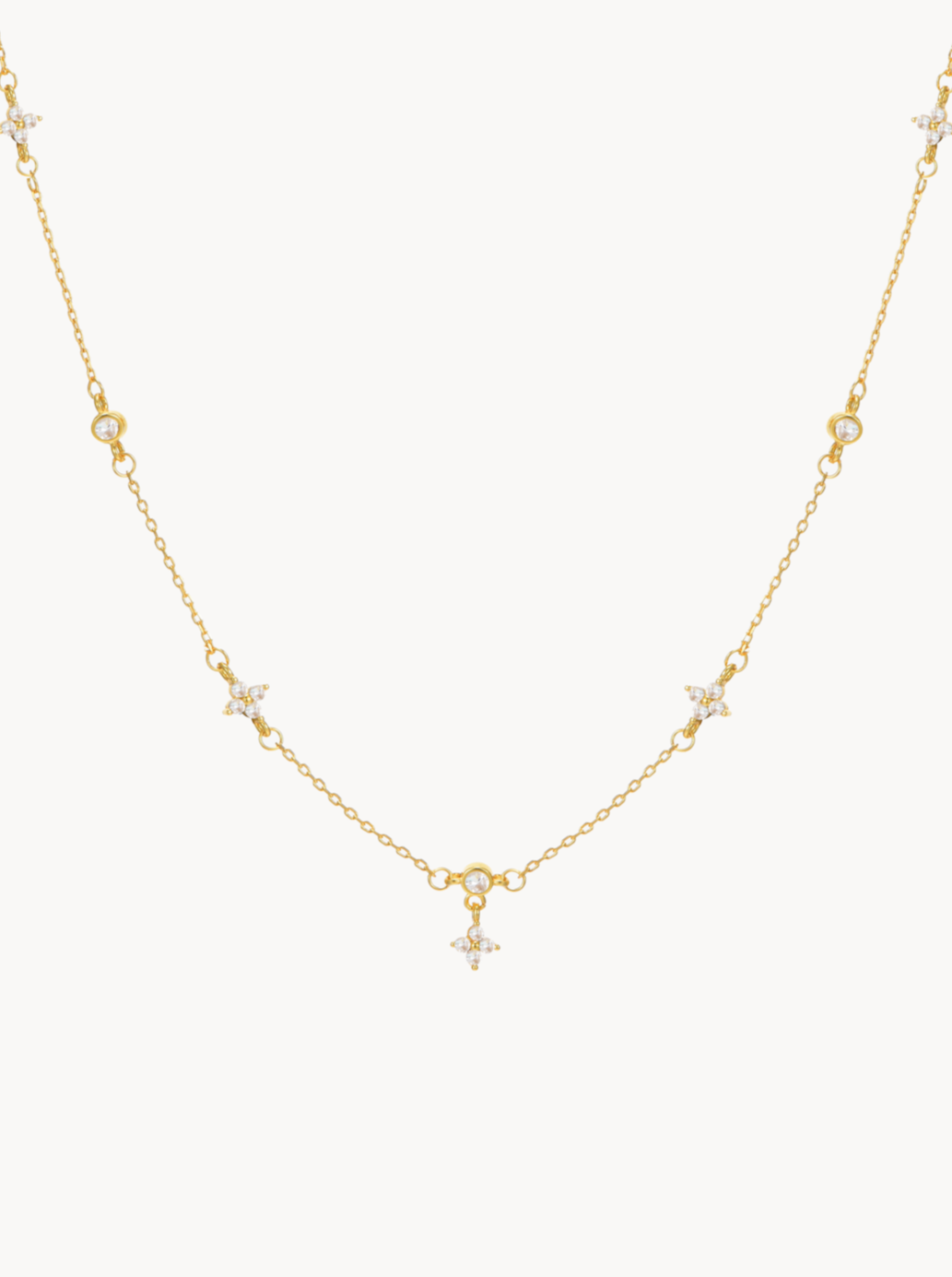 Lucky Clover Necklace in Gold - Kuri Jewelry