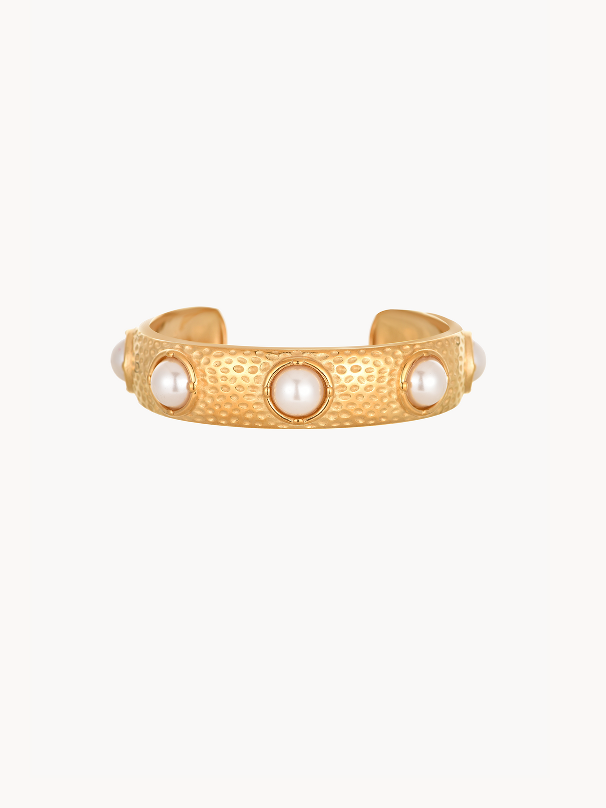 Kay Chunky Pearl Bangle