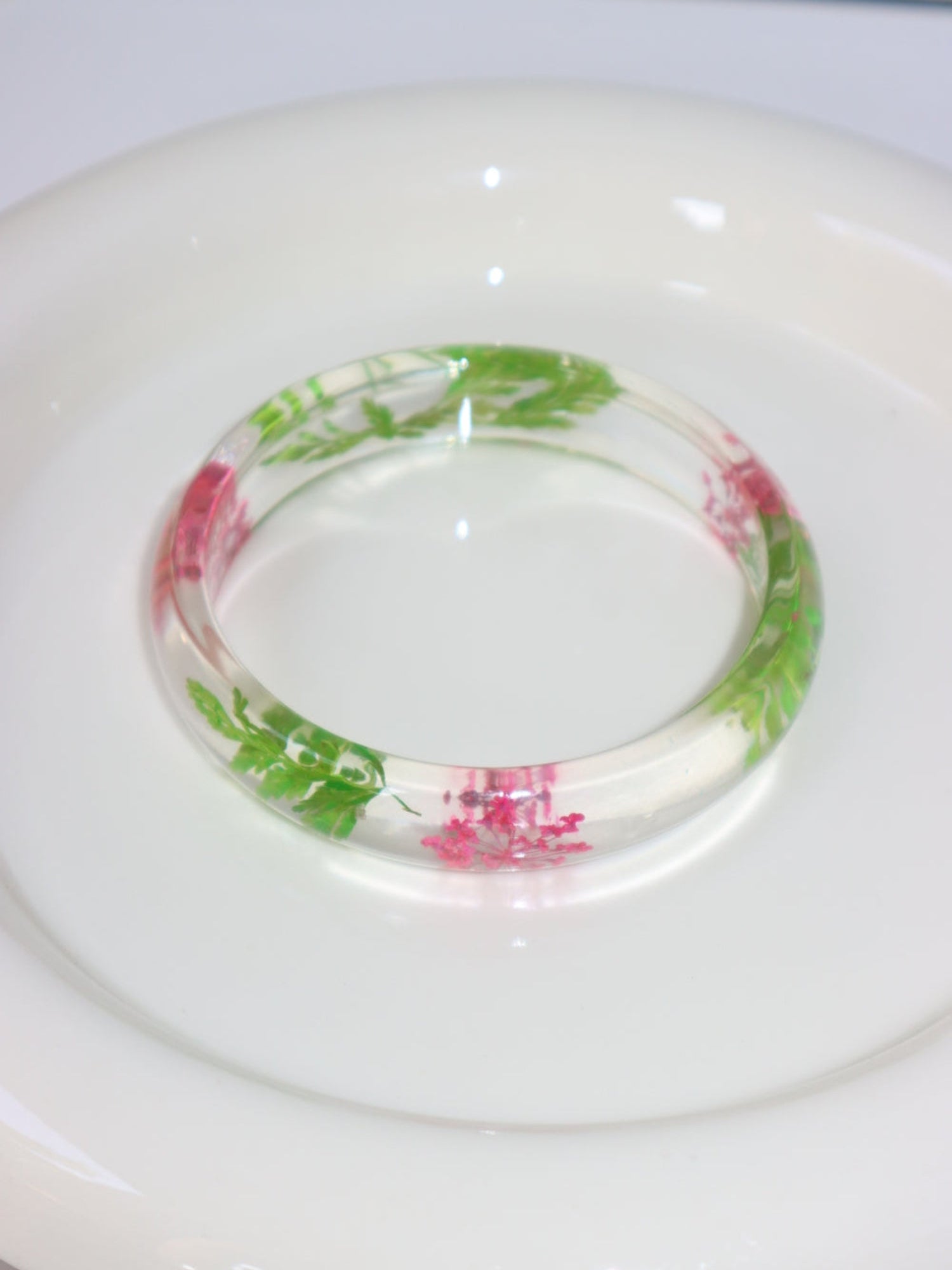 Lilian Flower Bangles Collection | Elegant Minimalist Jewelry – Kuri