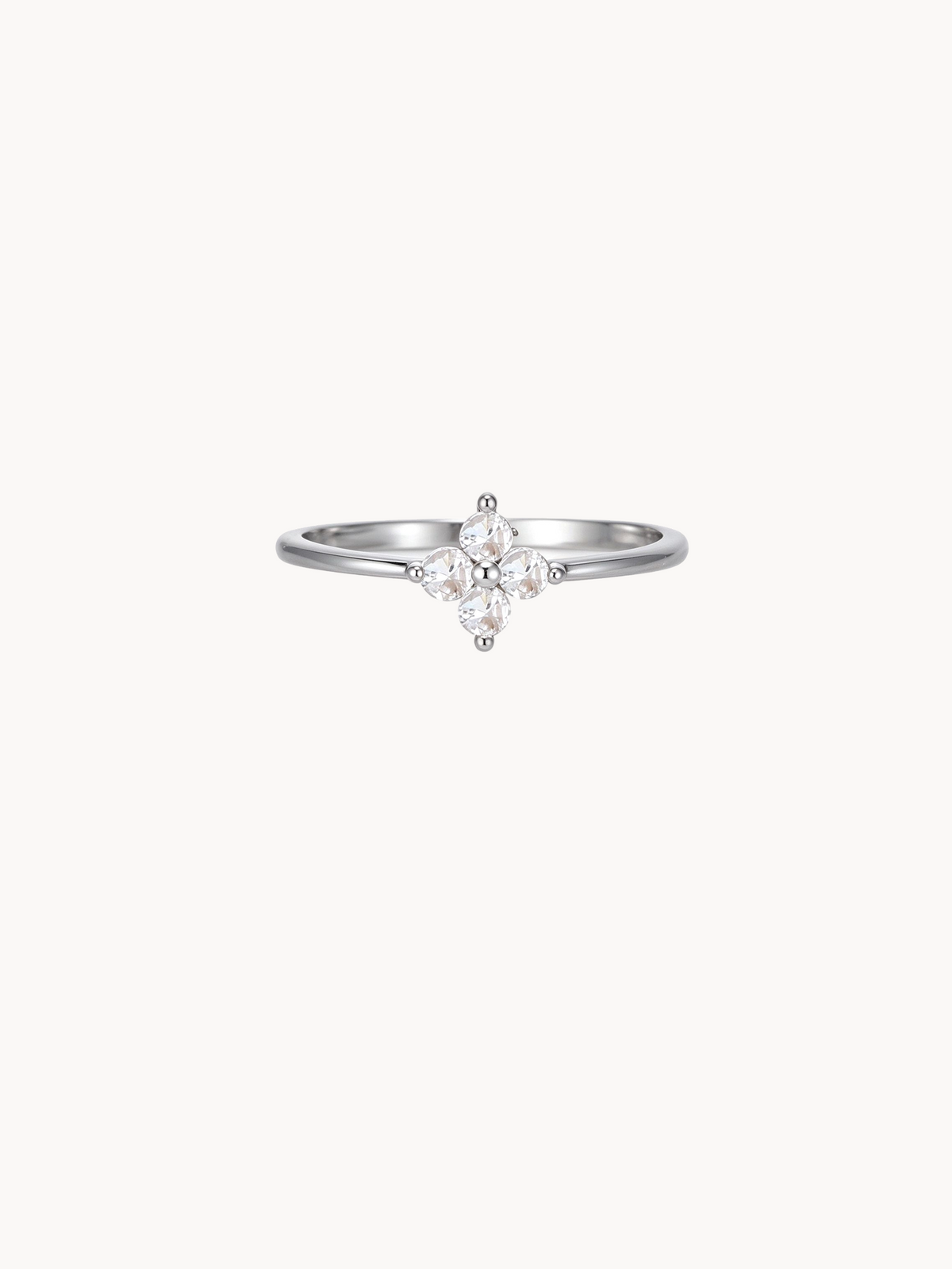 Lucky Clover Ring in silver