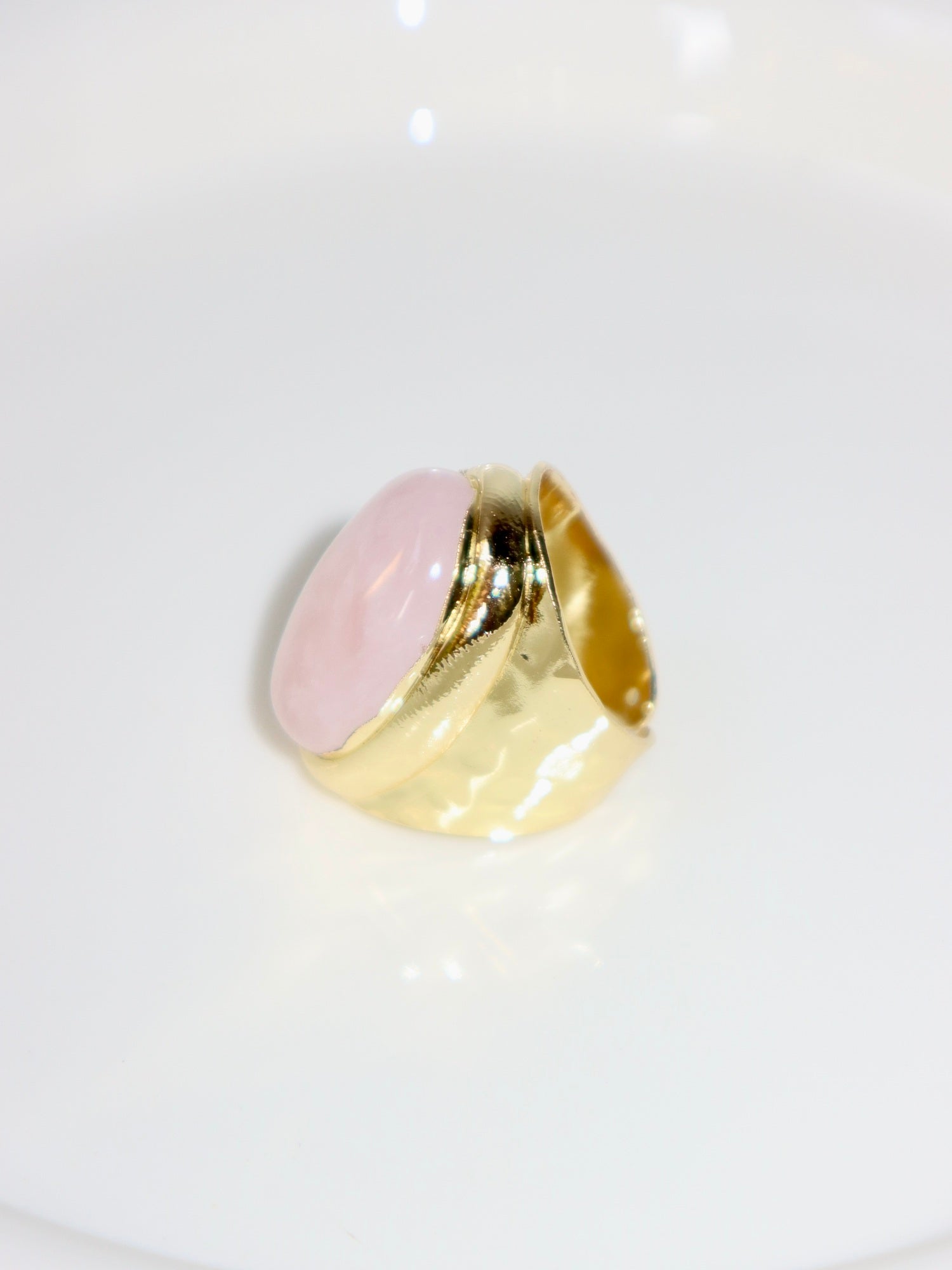 Rose Quartz Chunky Ring - Kuri Jewelry
