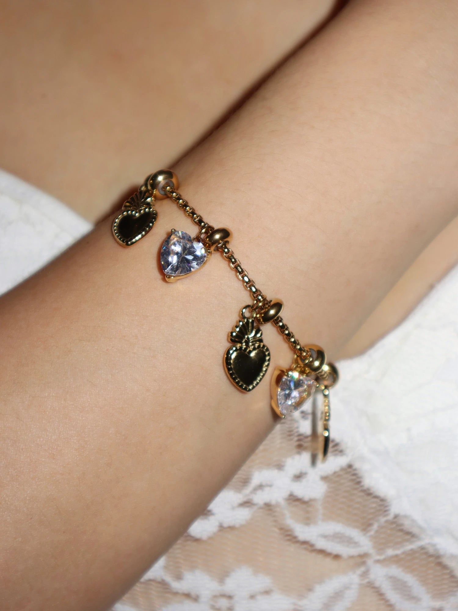 Sacred Hearts Bracelet | Elegant Minimalist Jewelry – Kuri