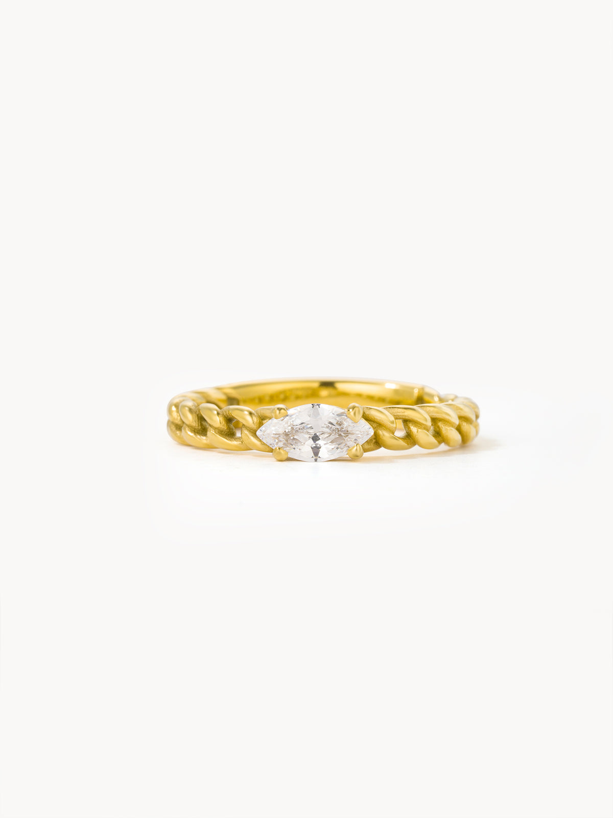 Kelly Golden Chain Ring C